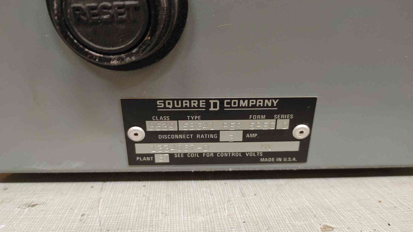 Square D Starter NEMA Size 0 3A 1334067-D(103403)