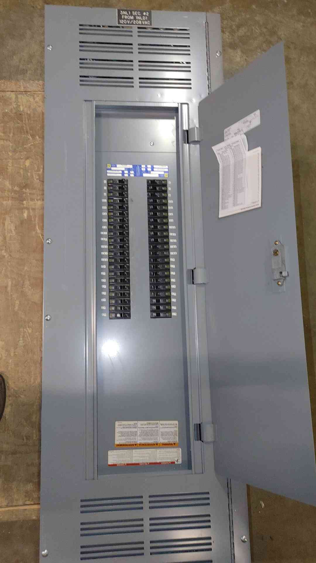Square D 400A 120/208V 3 Phase NQOD Panelboard MHC62VFHR (SKU: 4019AA)(4019AA)