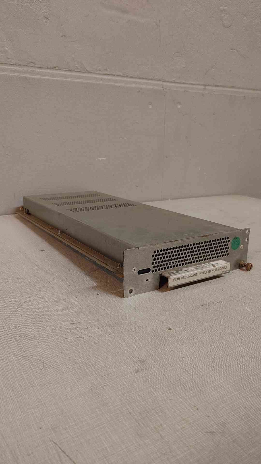 *Pickup Only* APC Redundant Intelligence Power Module SYRIM(102601)