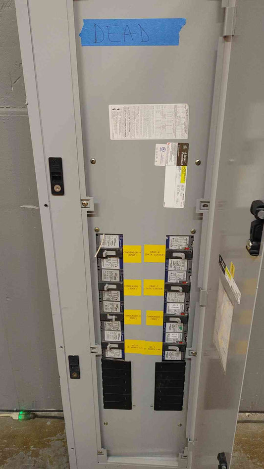 GE A Series Breaker Panelboard 400A 480Y/277V 3PH 4 Wire AXB7 8 Breakers(103651)