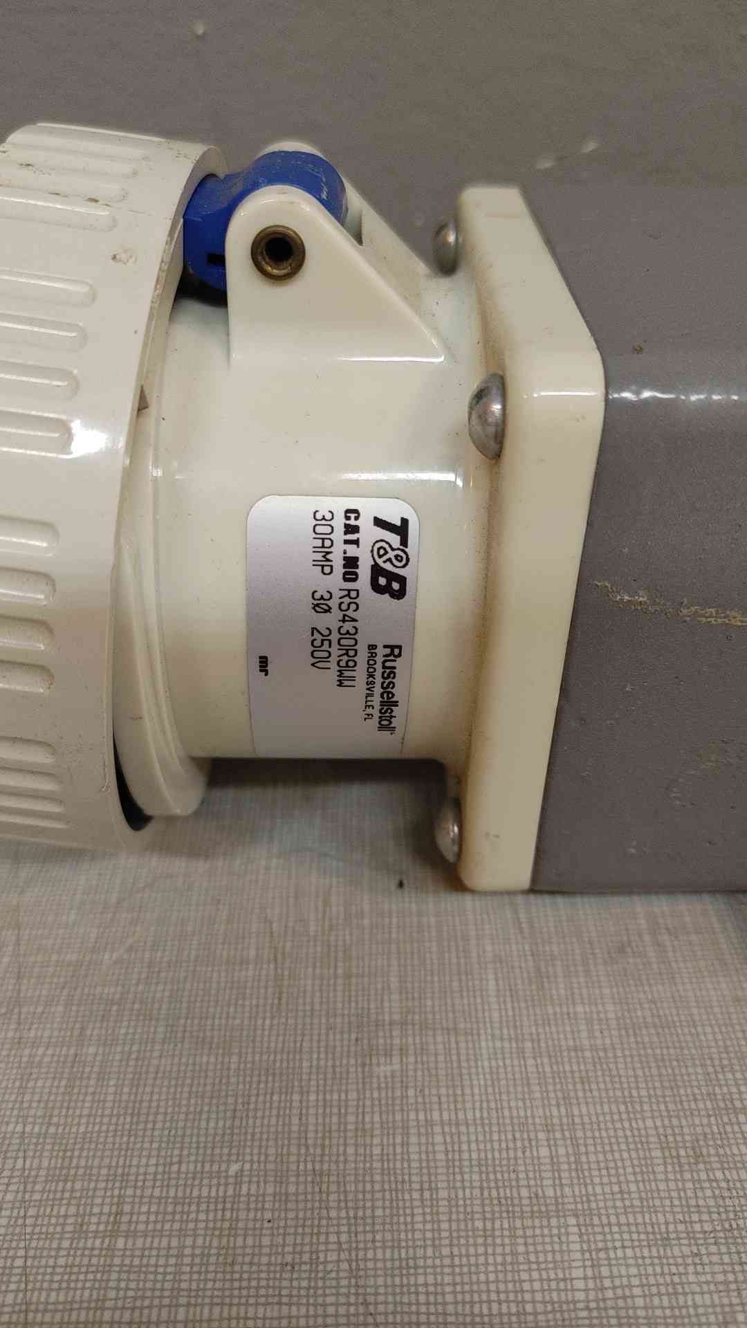Walther Plug Receptacle 250VAC 30A 3PH BS4343(103685)