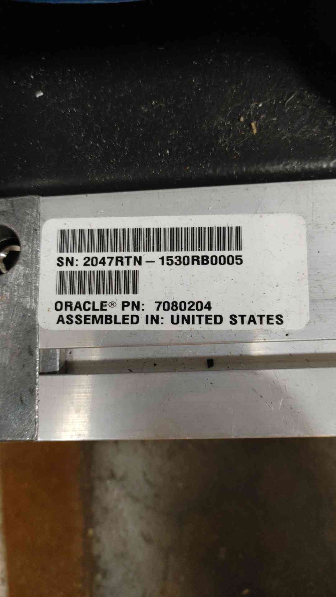 42U Sun Oracle Fully Enclosed Rolling Server Rack 2047RTN-1530RB0005(103758)