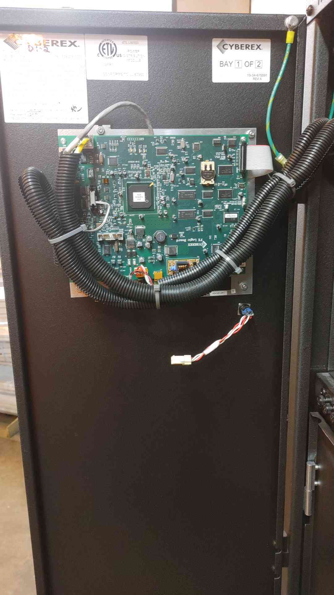 Cyberex Power Distribution Module 225KVA 480VAC 3PH 4W MCX732-140AAAAA2-E001A-C1031