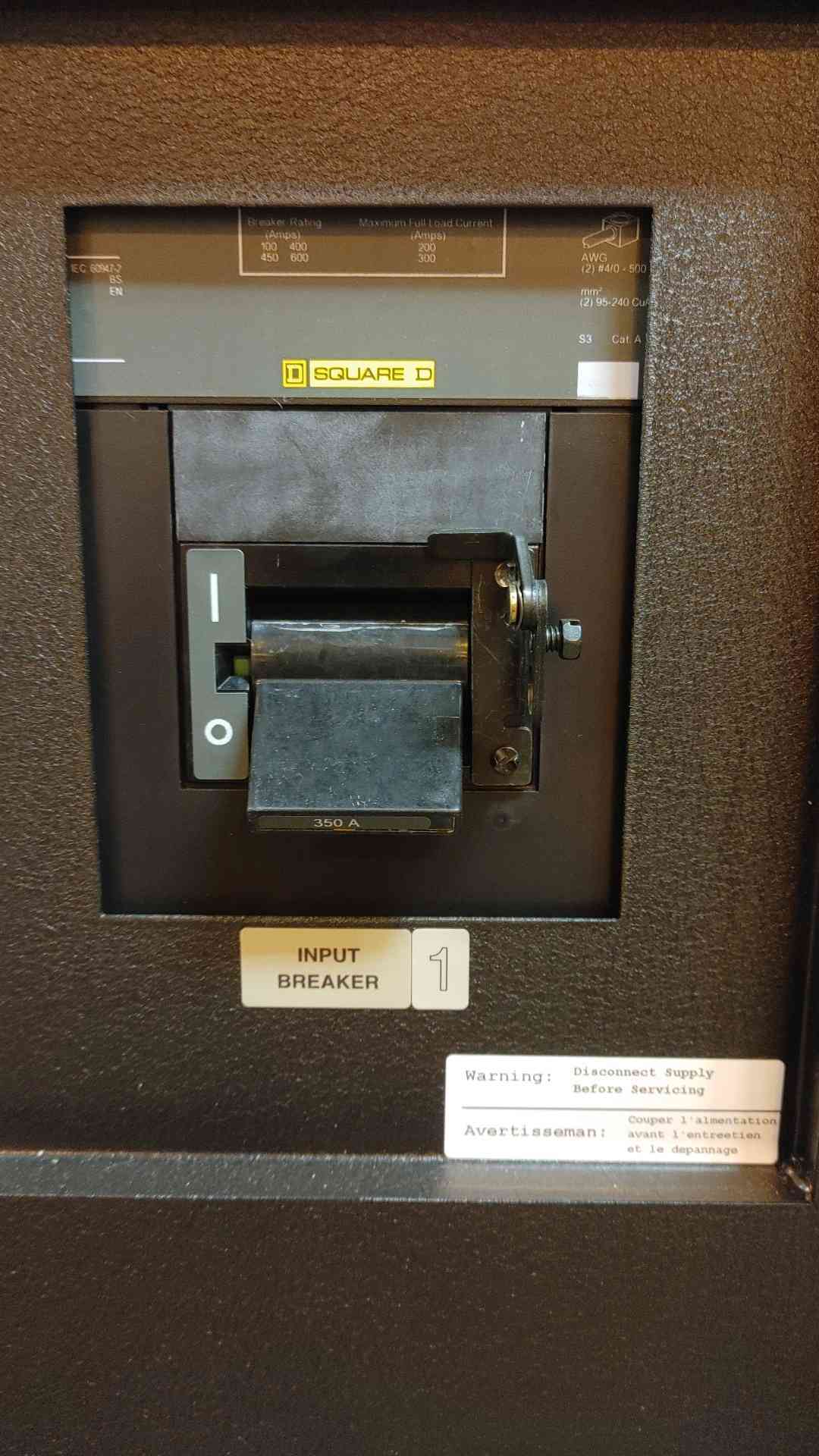 Cyberex Power Distribution Module 225KVA 480VAC 3PH 4W MCX732-140AAAAA2-E001A-C1031