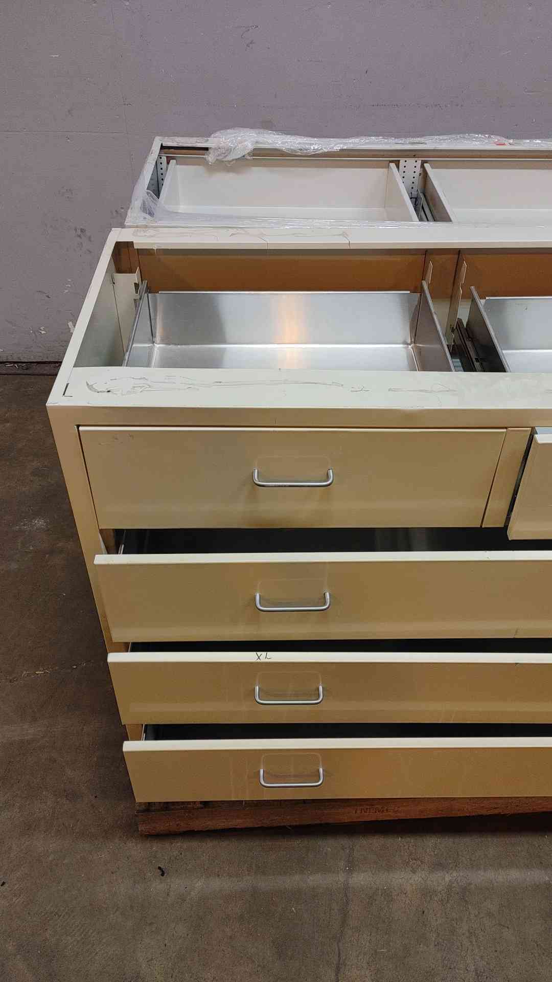 4' Jamestown Drawers Only Casework(104078)