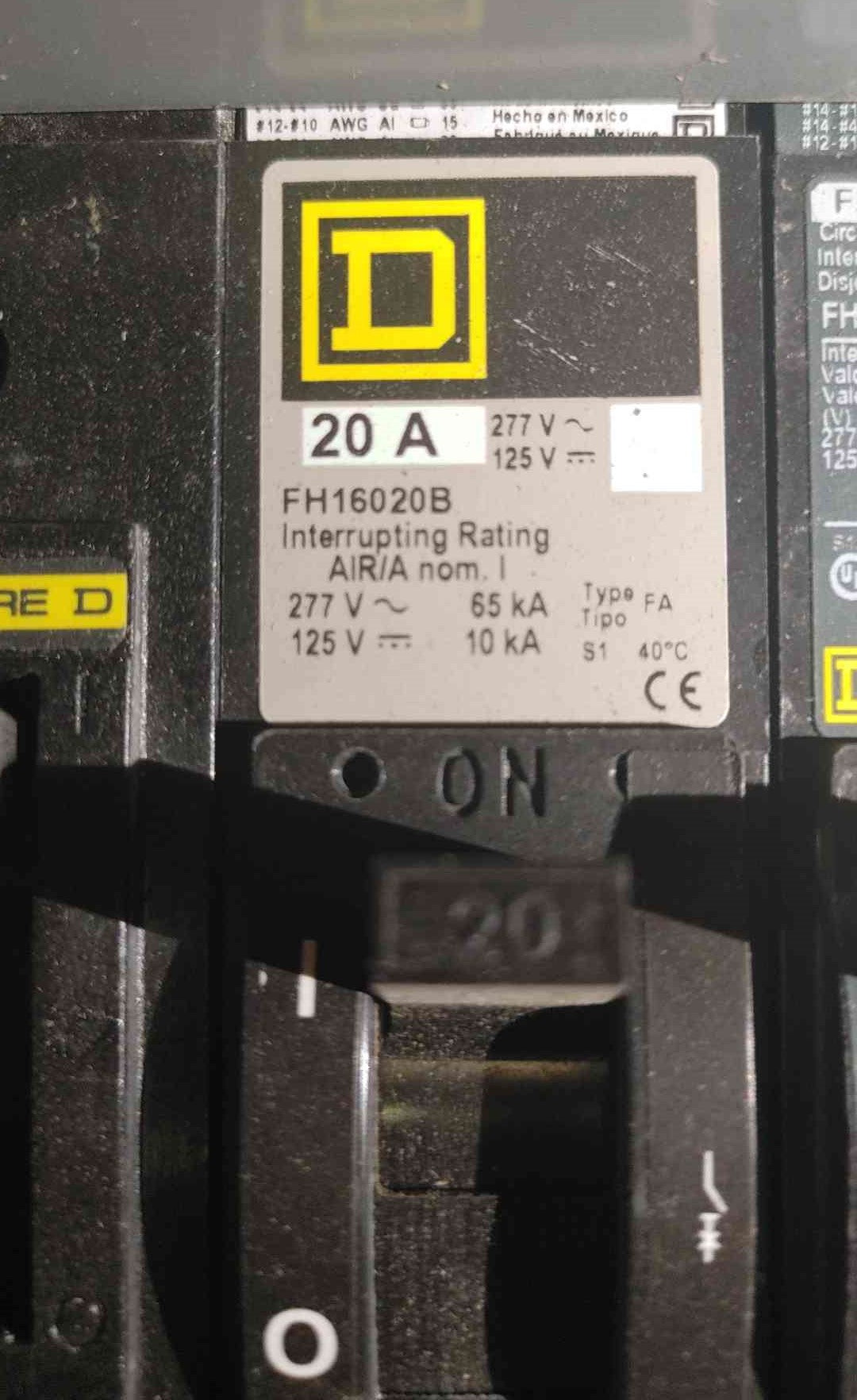Square D FH16020B 20A Circuit Breaker(104190)