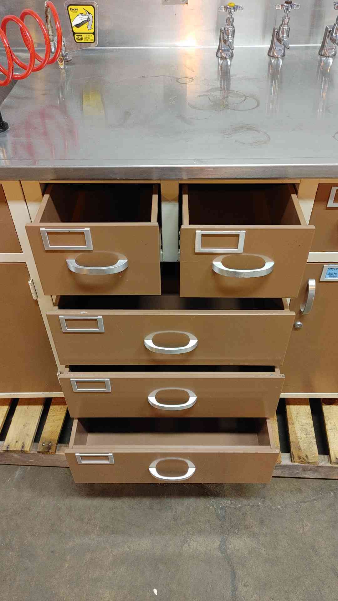 7'2 Duralab Stainless Steel Sink Bundle Combo Casework (104201)(104201)