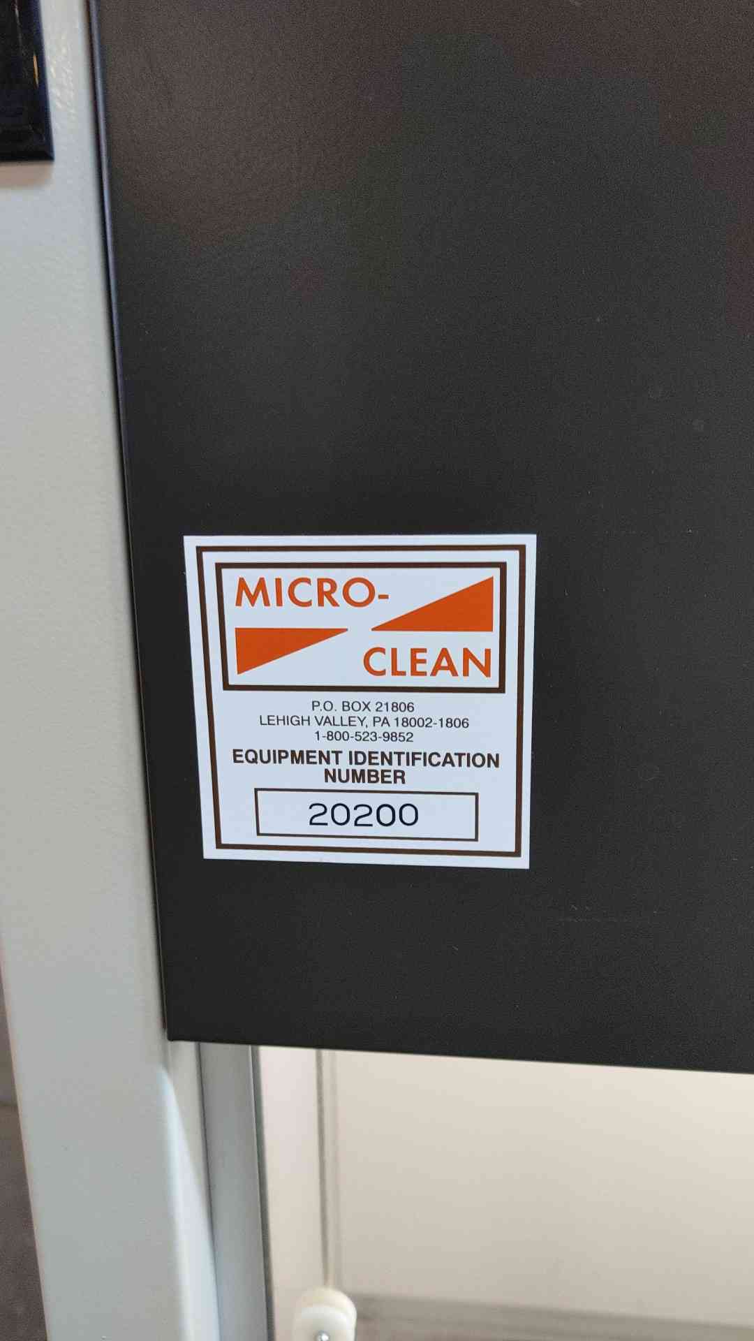 4' Labconco Chemical Lab Fume Hood Compact with Duct Flex Pipe (104304)
