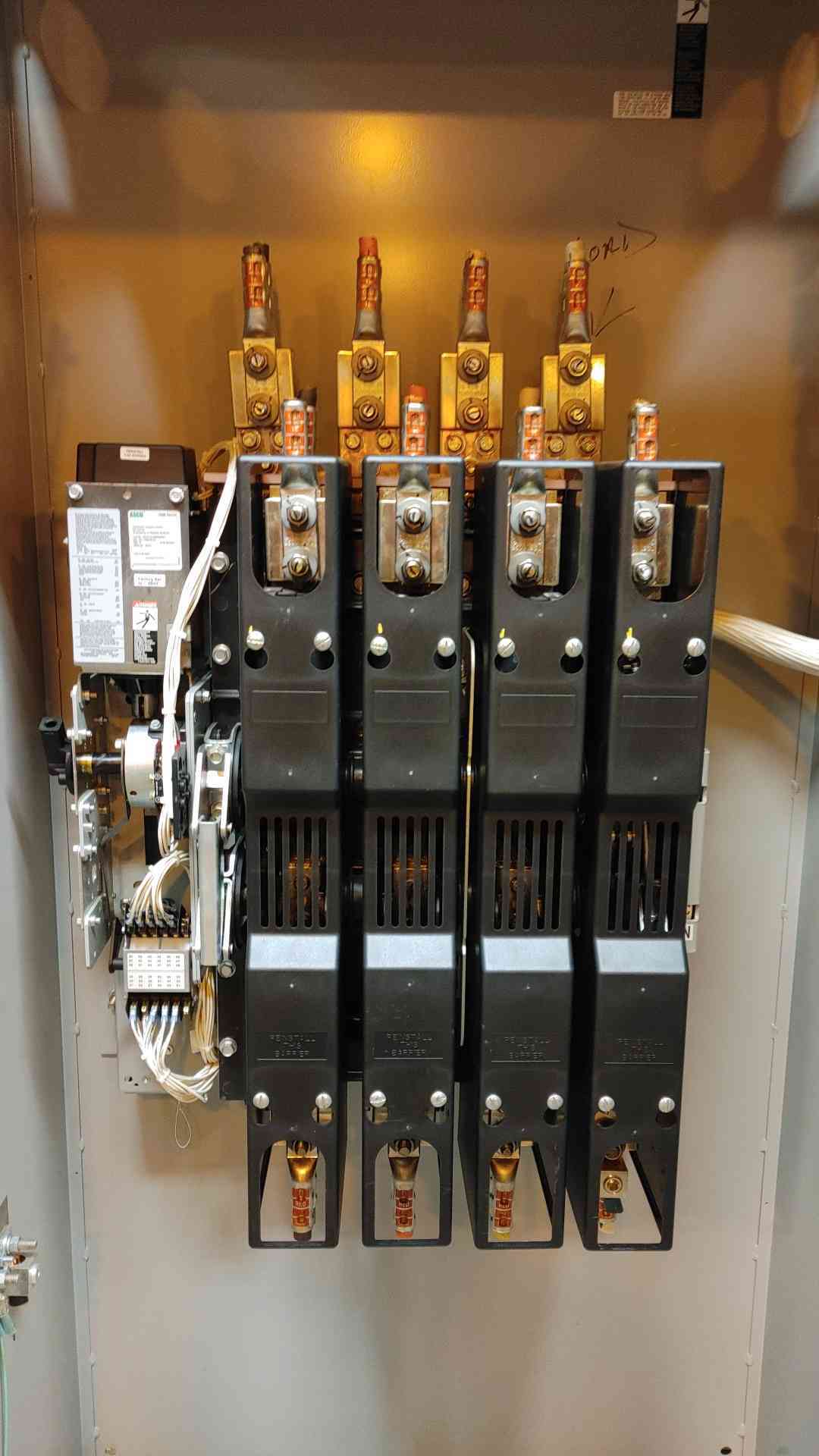 ASCO 7000 Series ATS 600A 480V 3PH H07ATSC30600N5XC(104462)