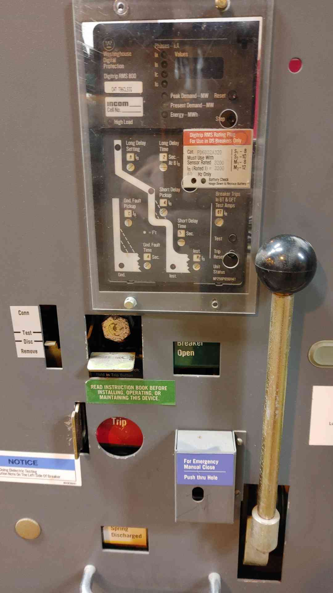 Westinghouse LV Circuit Breaker 3200A DS632(104599)