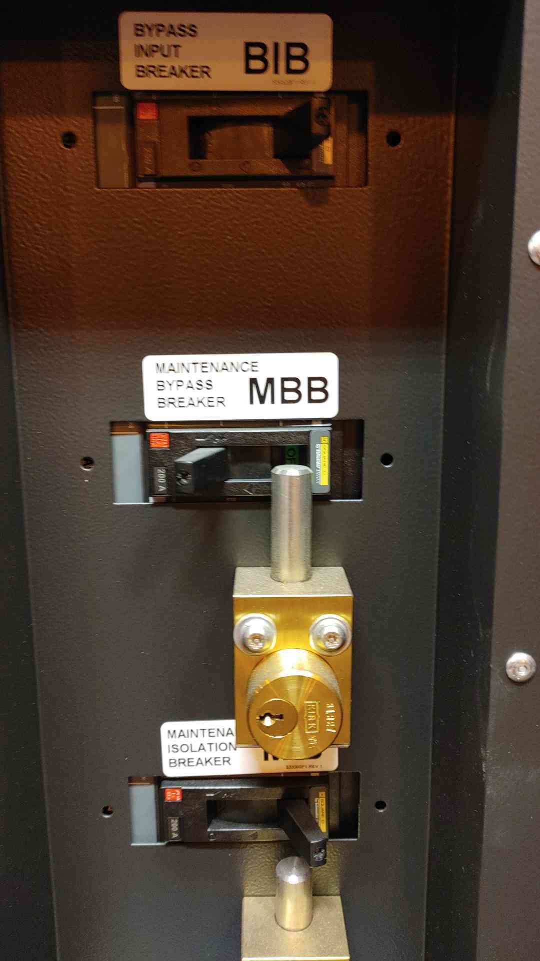 Liebert NX Bypass Distribution Cabinet 125KVA 480VAC 208Y/120VDC 3PH 4W FXA12C6NNG6