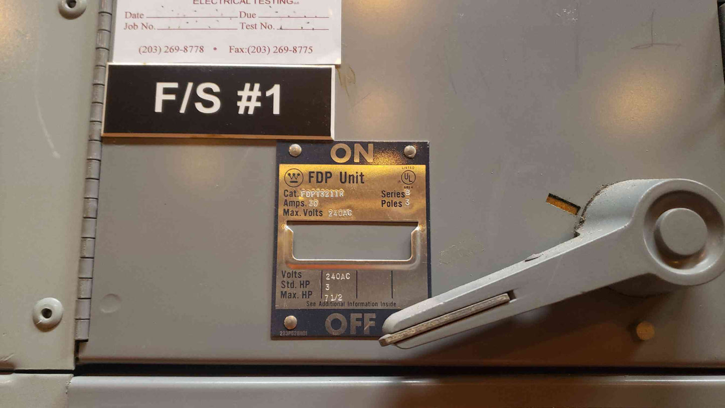 Westinghouse 1600A FDP 208Y/120 3PH 4W Switchboard 2 Section 15 Breaker (SKU: 107899)