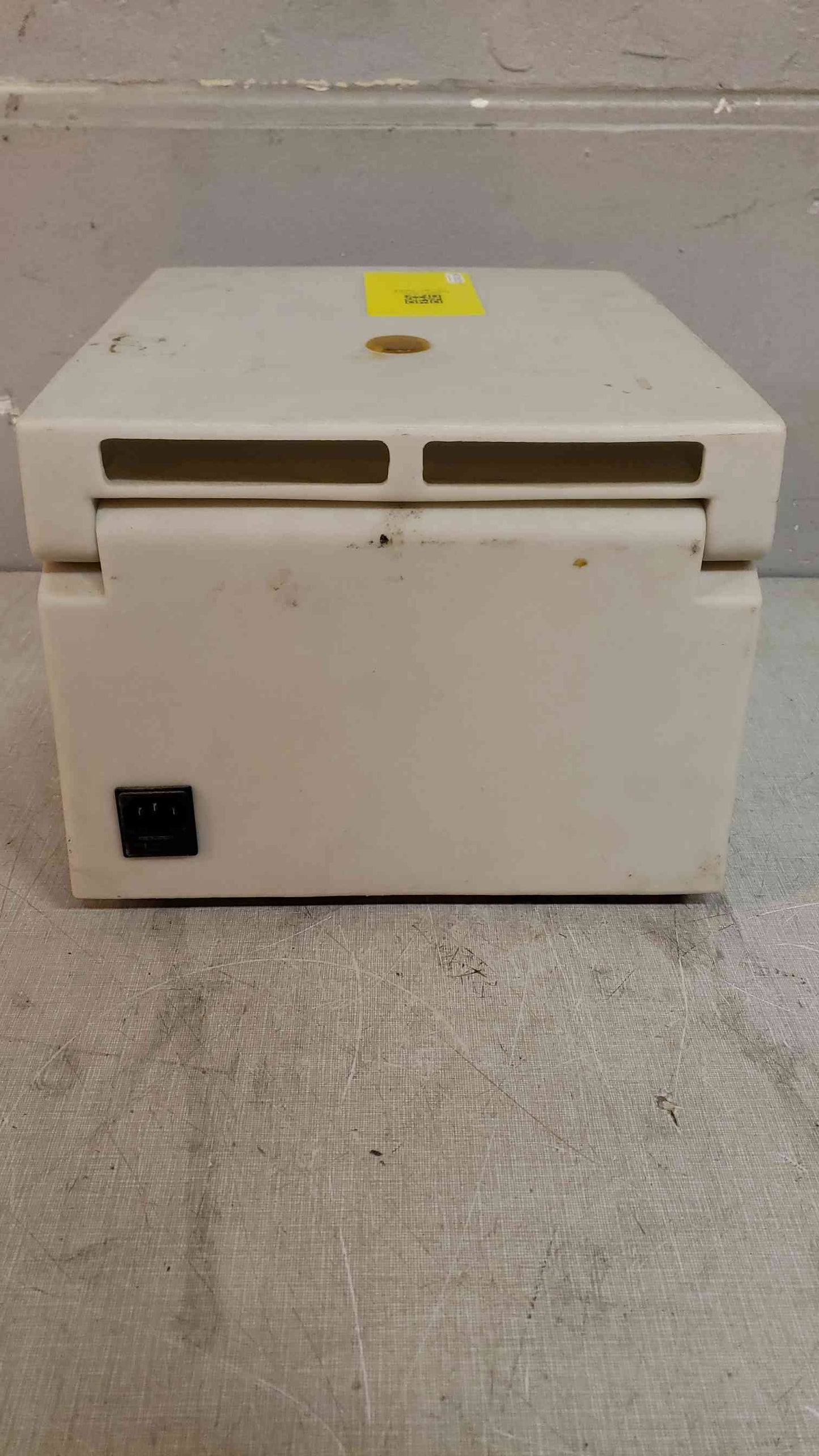 Labnet HERMLE Z 232 MK II 120V Microfuge (SKU: 108024)