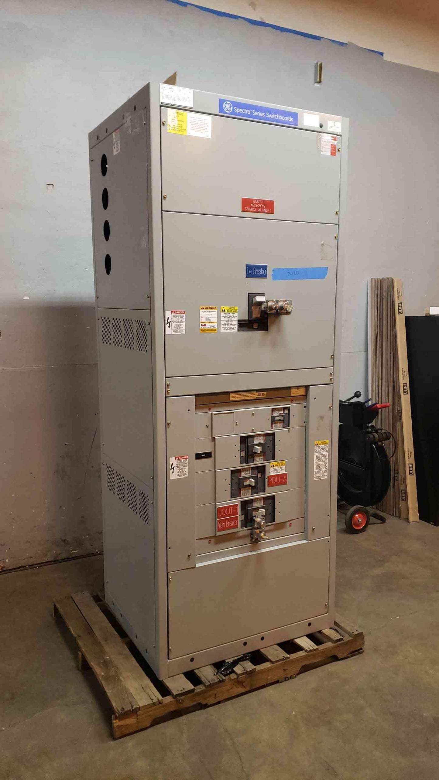 GE Spectra Panelboard 1200A 3PH 4W 277/480v 4 Breakers & Main (108126)