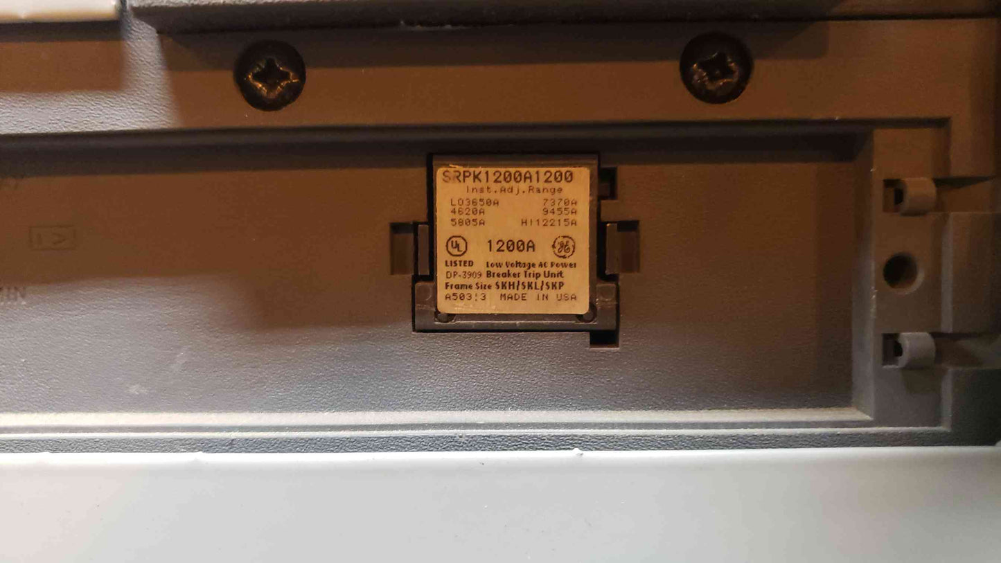 GE Spectra Panelboard 1200A 3PH 4W 277/480v 4 Breakers & Main (108126)