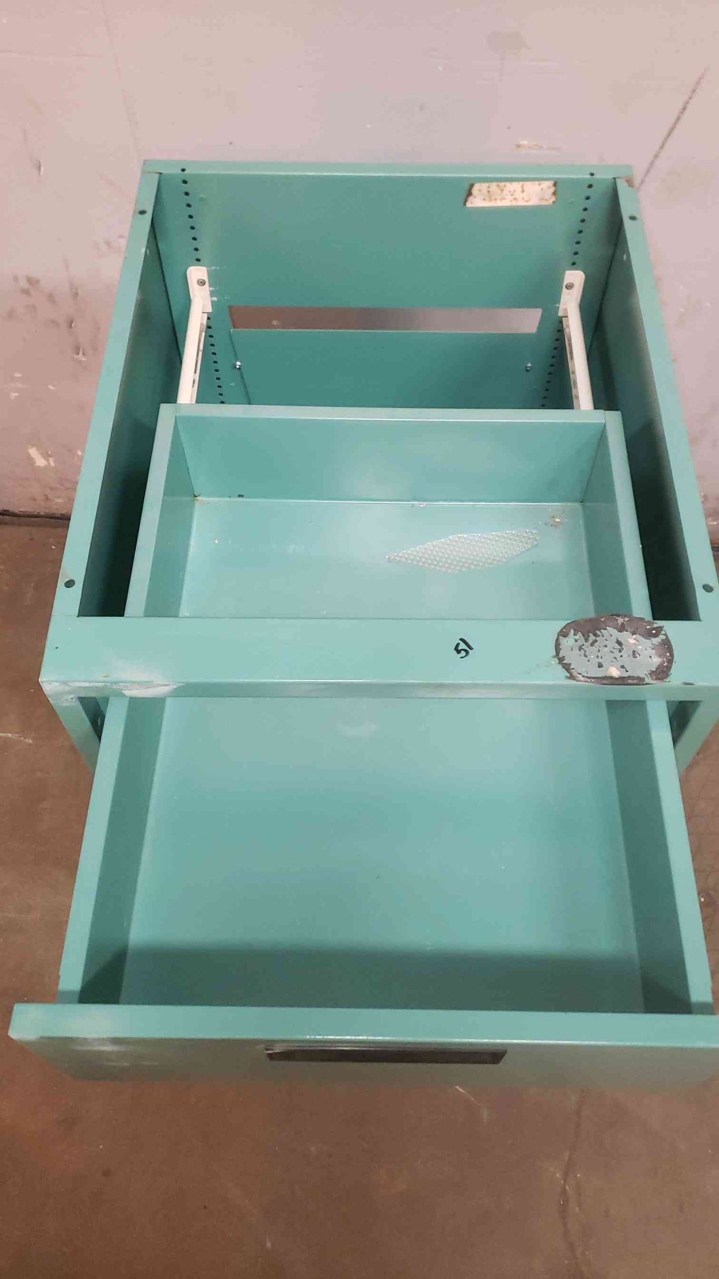 18" Recessed Mixed Casework (108285)