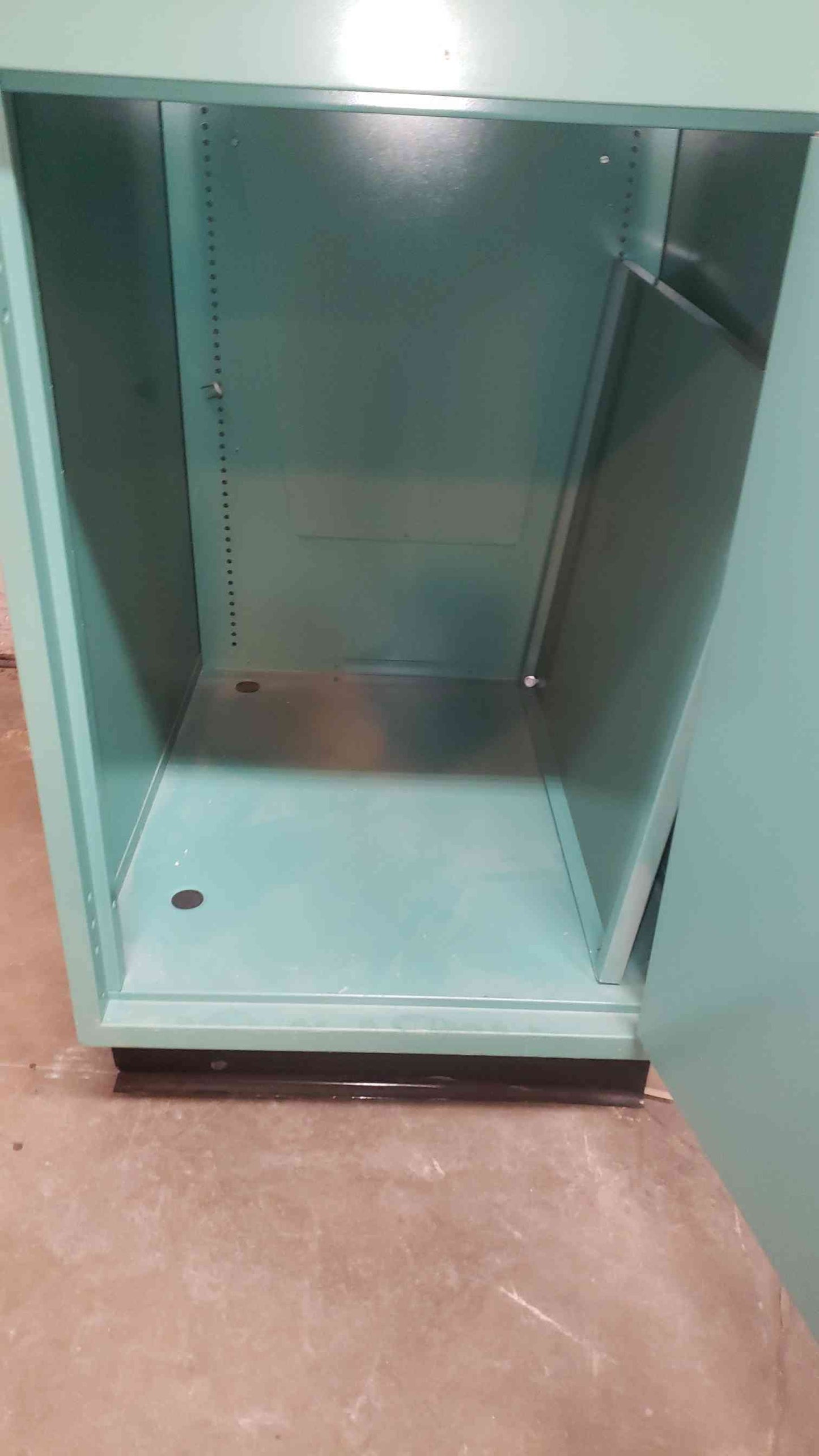 18" Recessed Mixed Casework (108285)