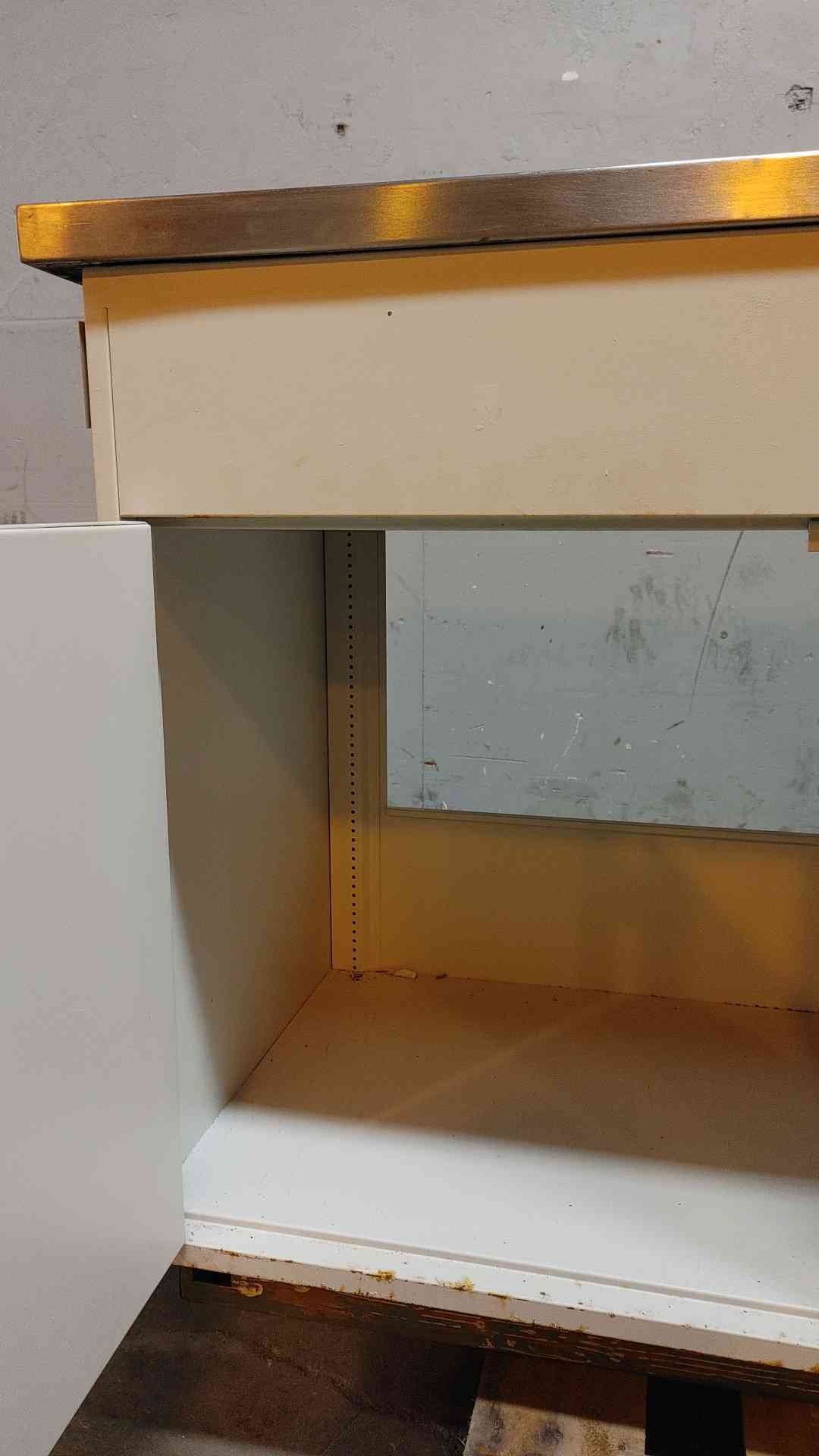5' St.Charles Stainless Steel Sink Base Bundle (108339)