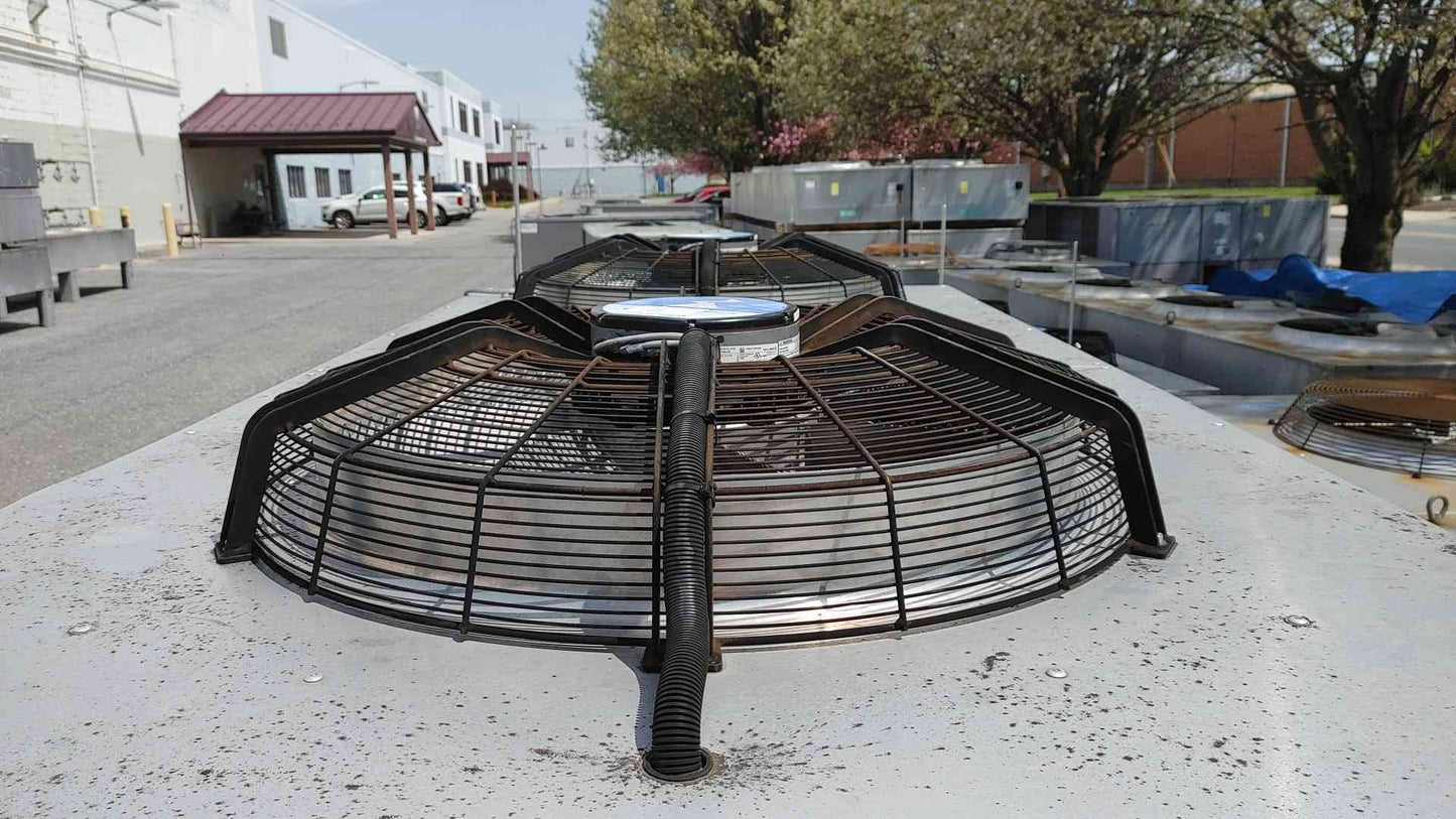Liebert 2 Fan Condenser 460V 3PH 1.5HP MCL110E8ADB451 (108425)