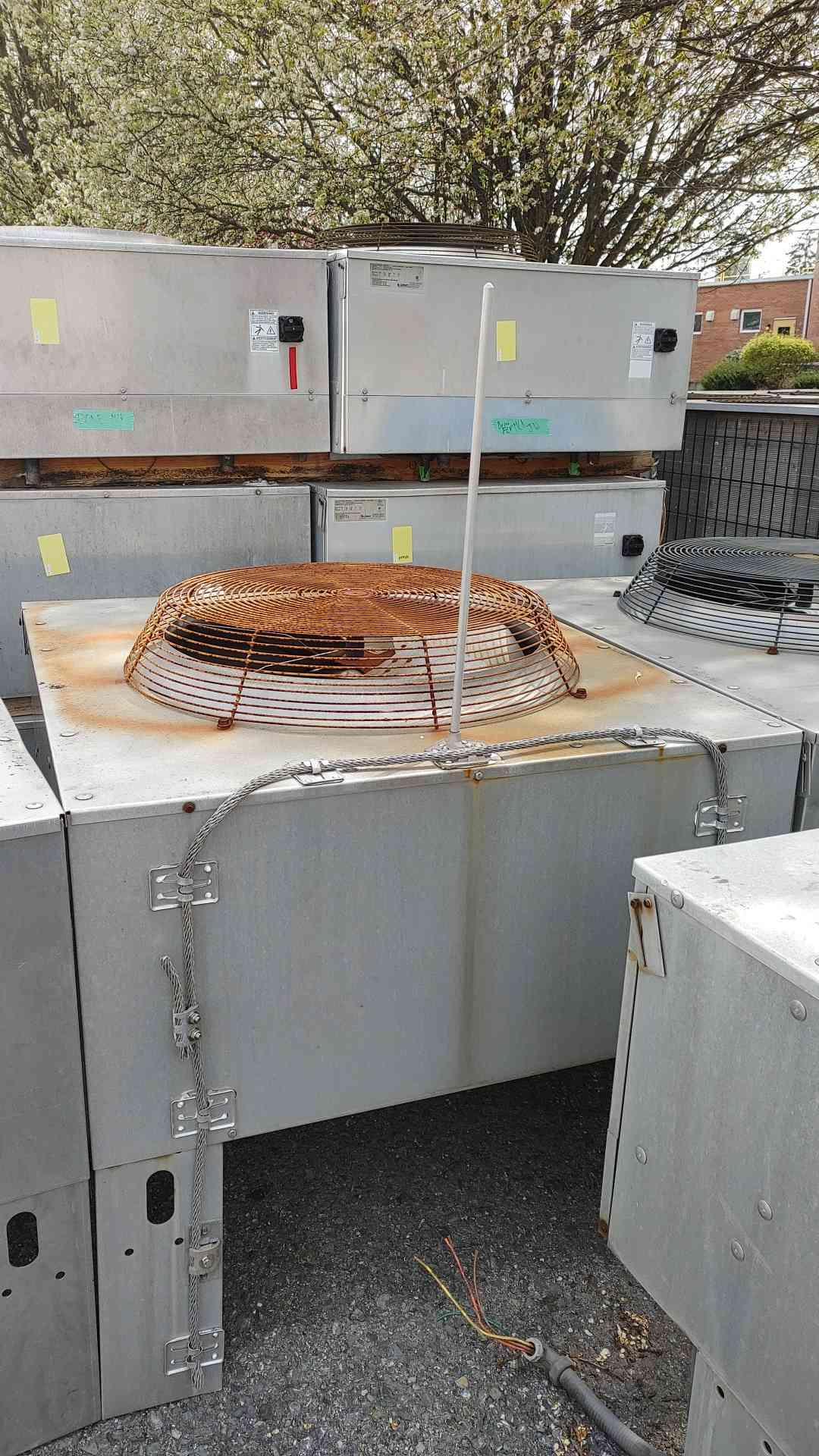 Liebert 1 Fan Condenser 208/230V 1PH .75HP DCSF083LP (108419)