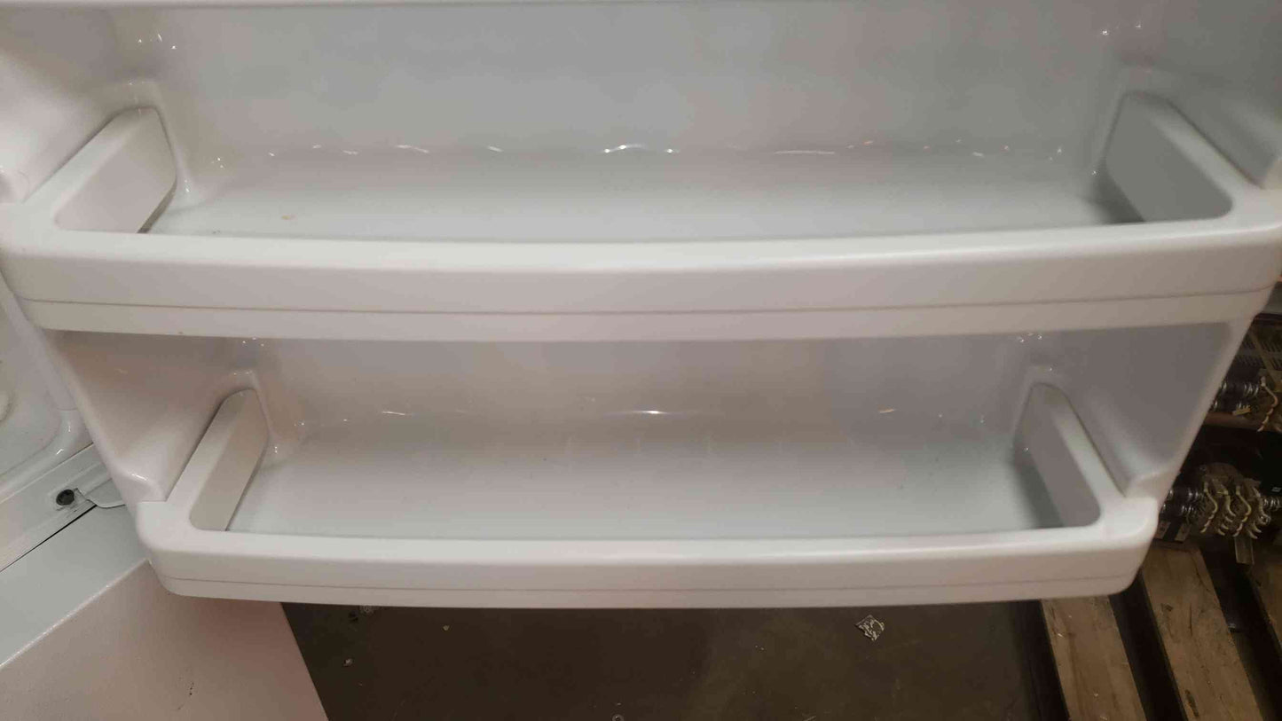 GE Household Refrigerator/Freezer 100VAC 6.5A R134A GTH18GCDGRWW (108379)