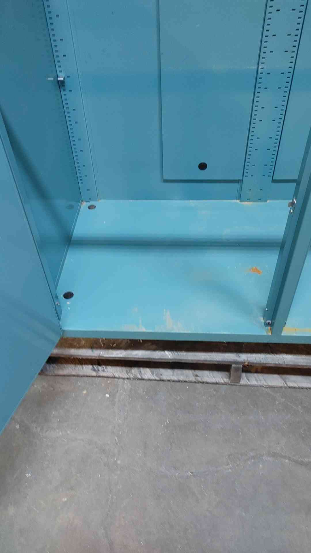 4' Duralab Sink Base Metal Casework Cabinets (108461)