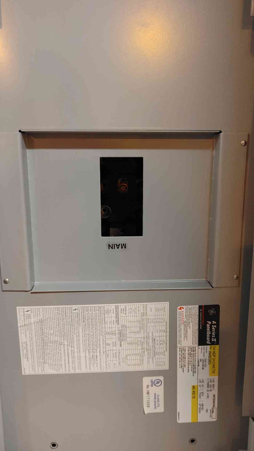 General Electric A-Series Panelboard 400A 480V 3PH 3W AXS5B5 (108535)