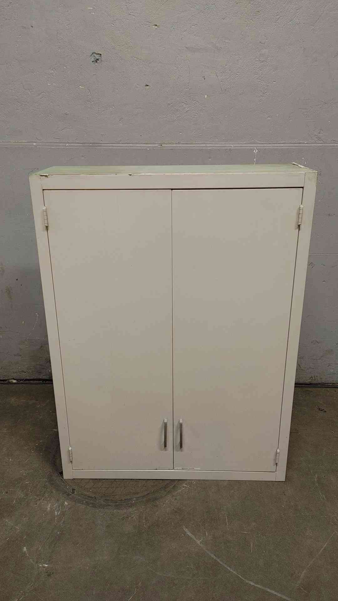Kewaunee 3' Overhead Casework With Solid Metal Doors (108635)