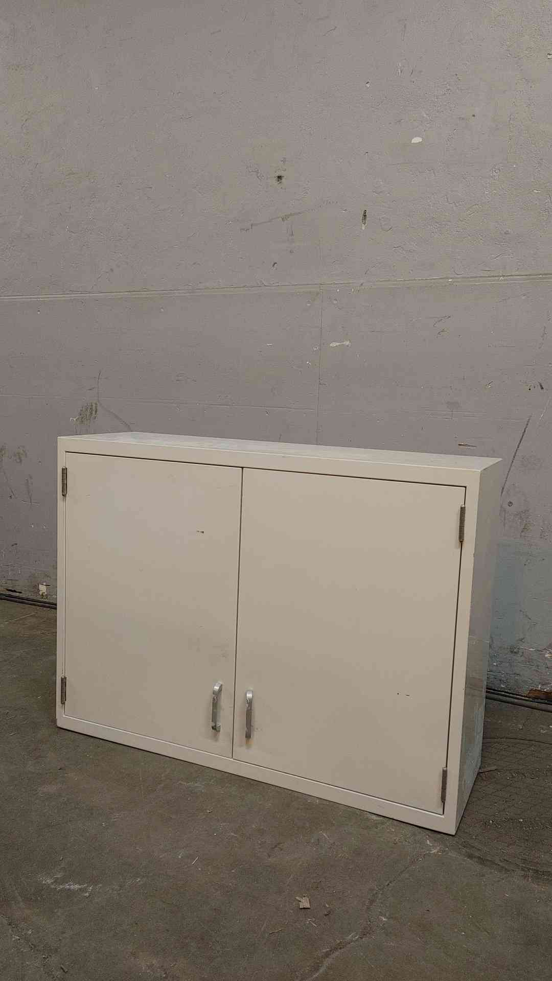 41" Duralab Dual Solid Door Overhead Casework (108681)