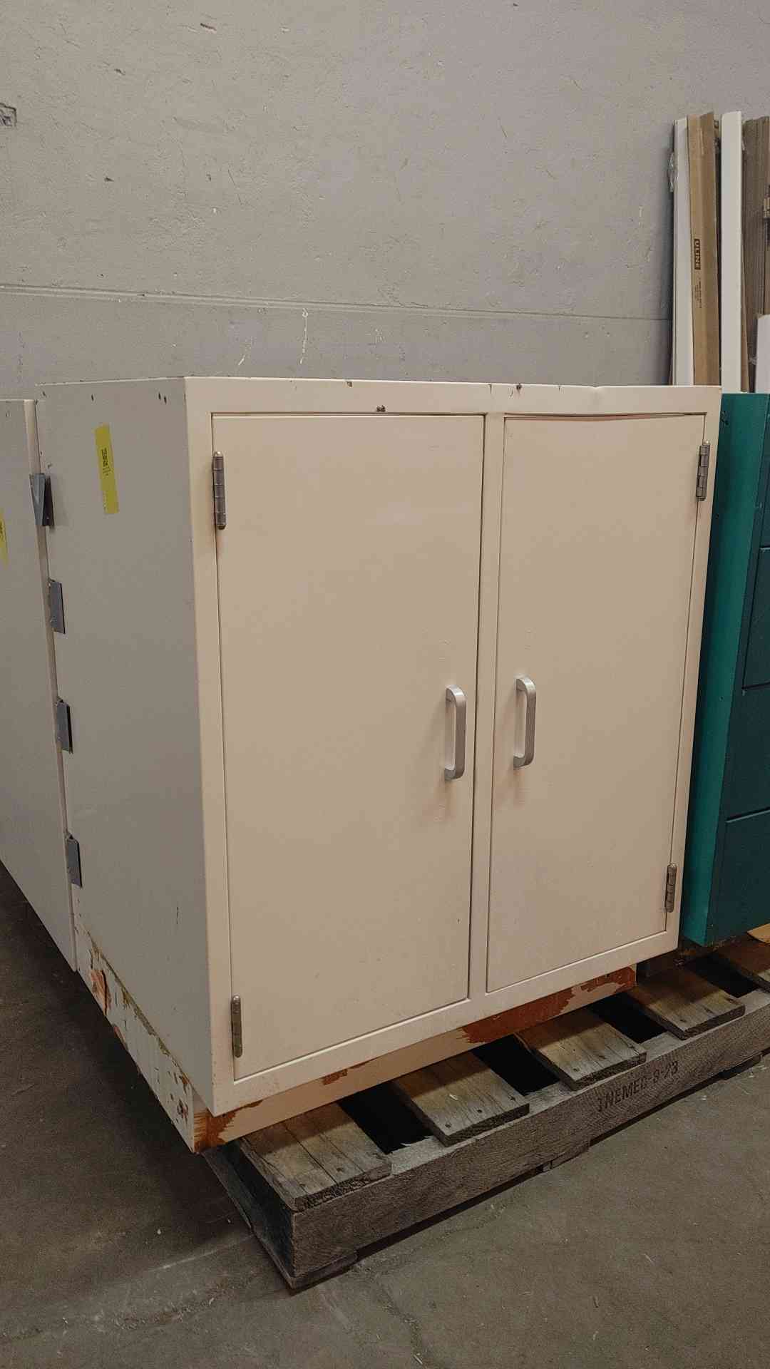 30" Duralab Doors Only Casework (108683)