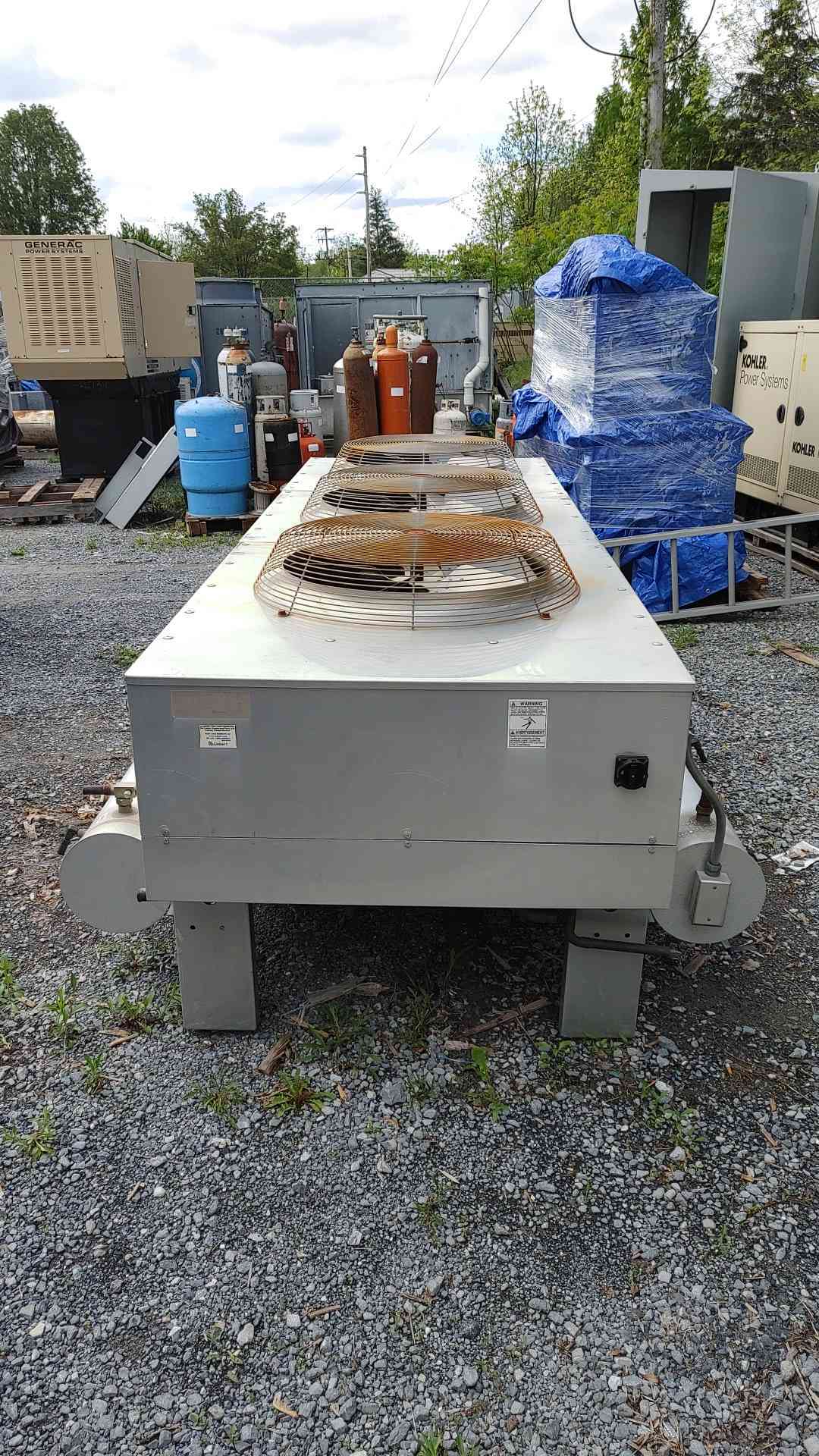 Liebert 3 Fan Condenser 208/230V 3PH DCDL305-Y '04 (108793)