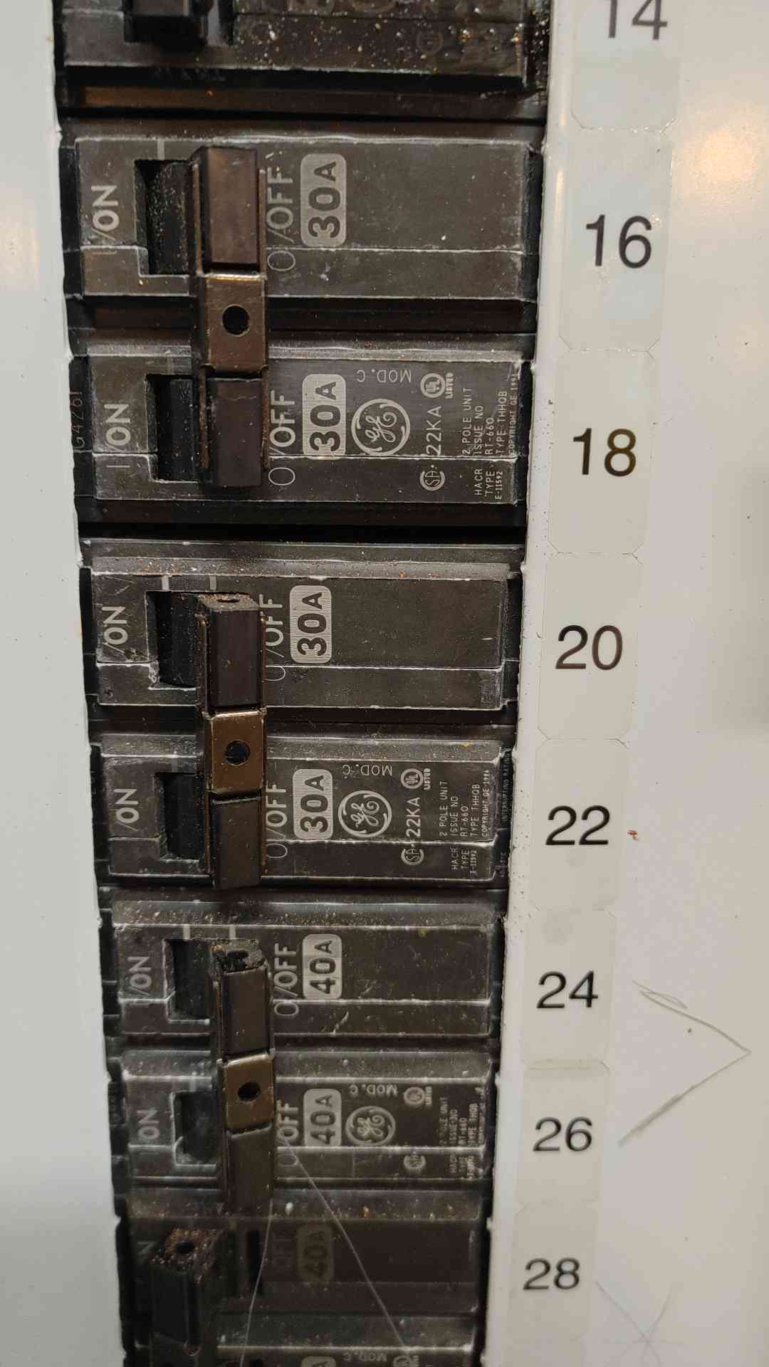 GE AQF3424CBX A-Series Panelboard 400A Main 208Y/120V 3Ph 42 Ckt loaded Breakers