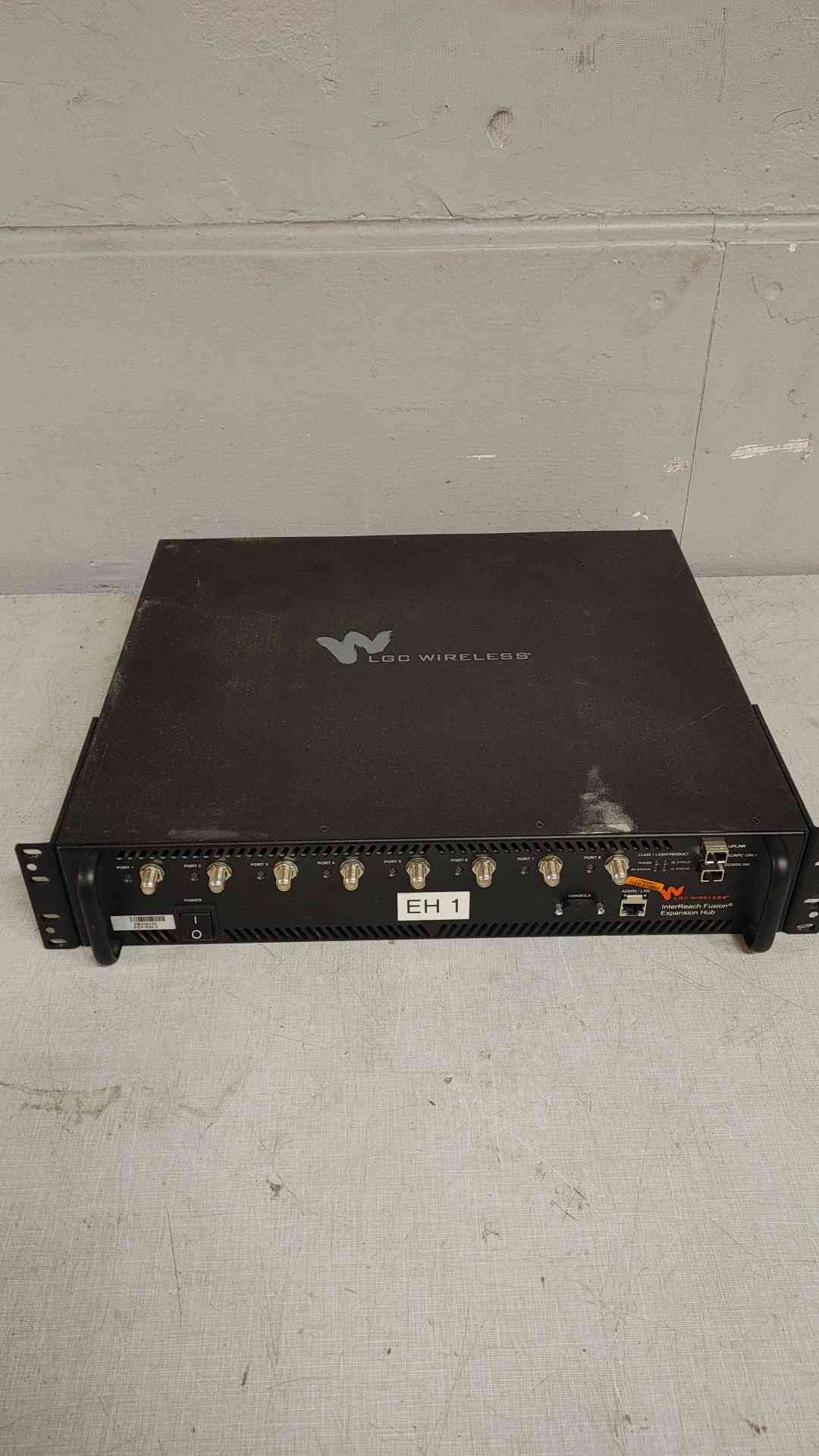 LGC Wireless InterReach Fusion Expansion Hub 100-240VAC 6 Amp (108909)