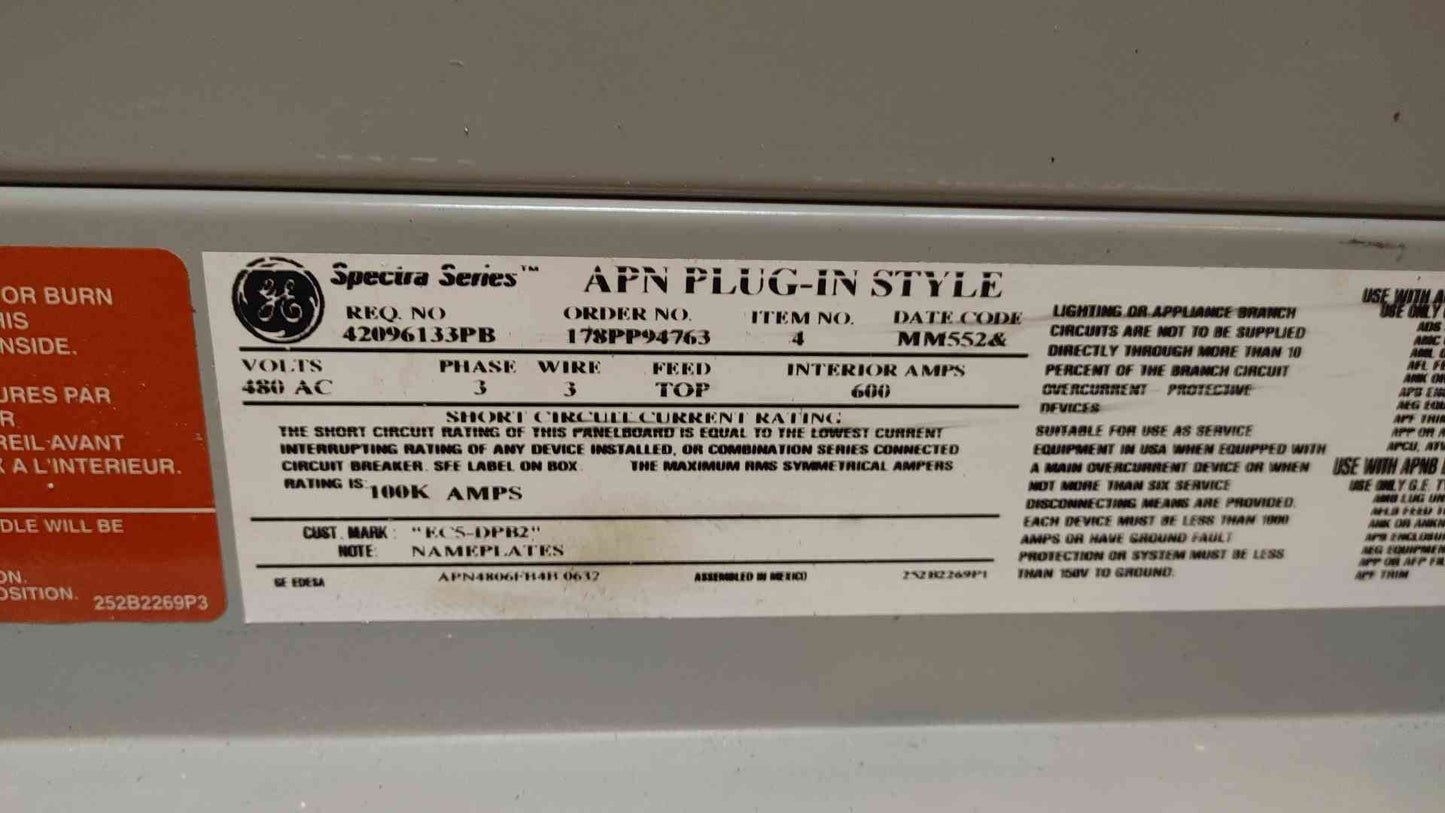 GE Spectra 480V 600 Amp 3 PH Panelboard 20 Breaker SEPA36AT0030 & Meter (108930)