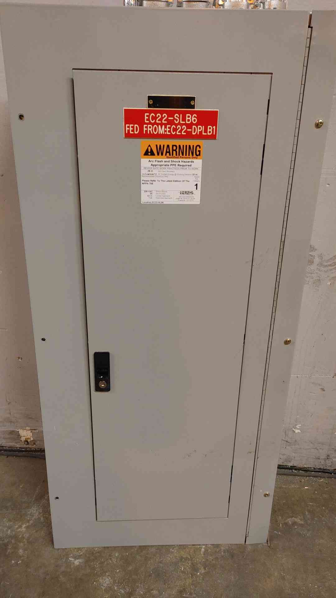 General Electric A Series 2 Panelboard 225 Amps 208/120V 3 Phase 4 Wire (108947)