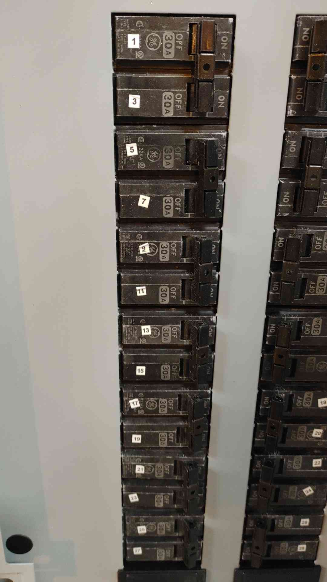 General Electric A Series 2 Panelboard 225 Amps 208/120V 3 Phase 4 Wire (108947)