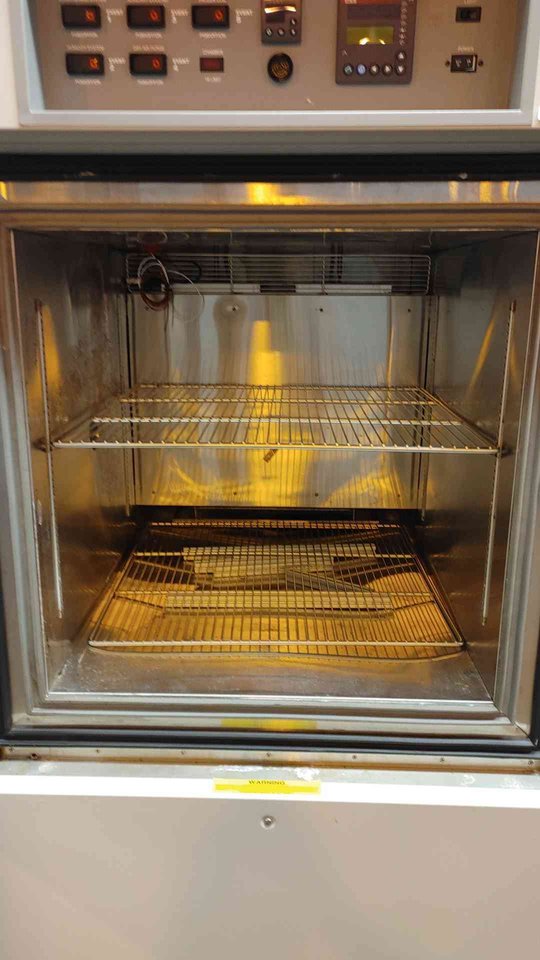 Cincinnati Sub-Zero Refrigerator ZH-16-2-H/AC 208 VAC 60 HZ 3 Ph R-404A (109177)