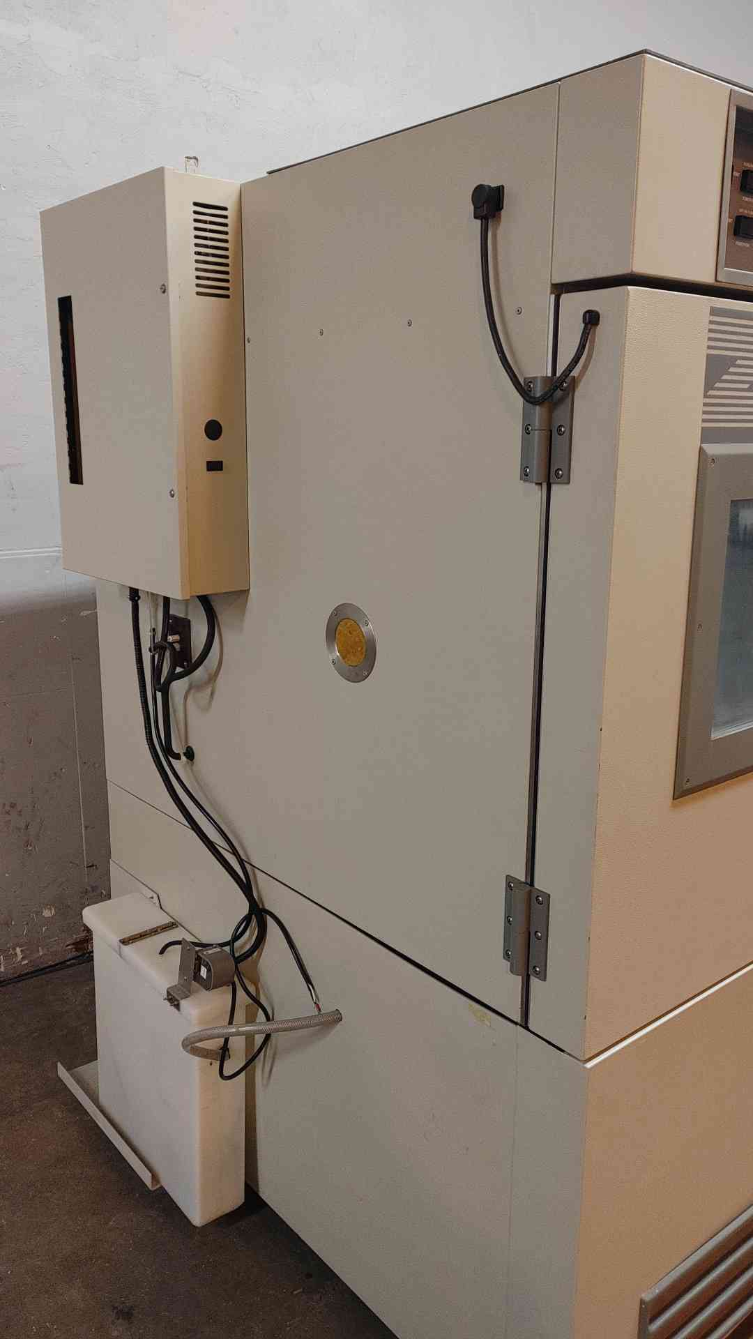 Cincinnati Sub-Zero Refrigerator ZH-16-2-H/AC 208 VAC 60 HZ 3 Ph R-404A (109177)