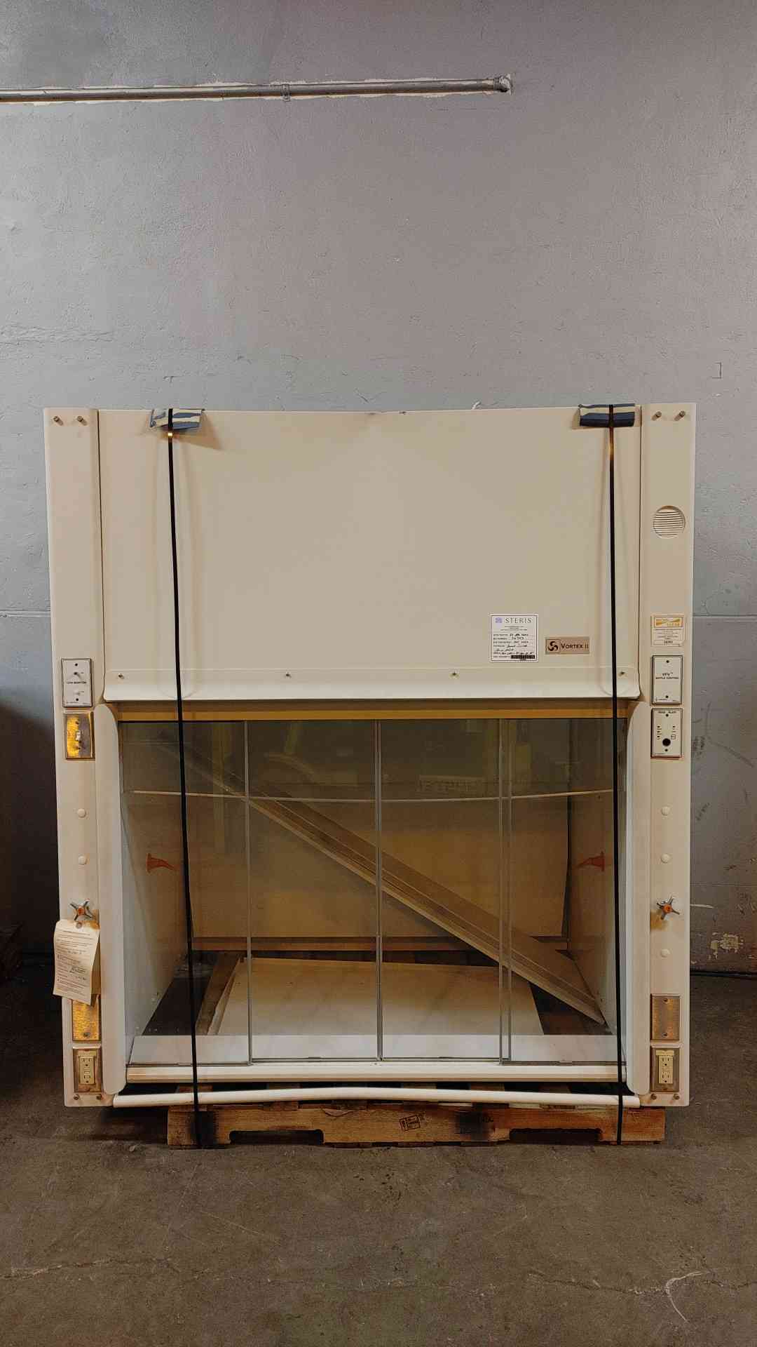 5' Triatek FlowSafe Stable Vortex II Chemical Fume Hood