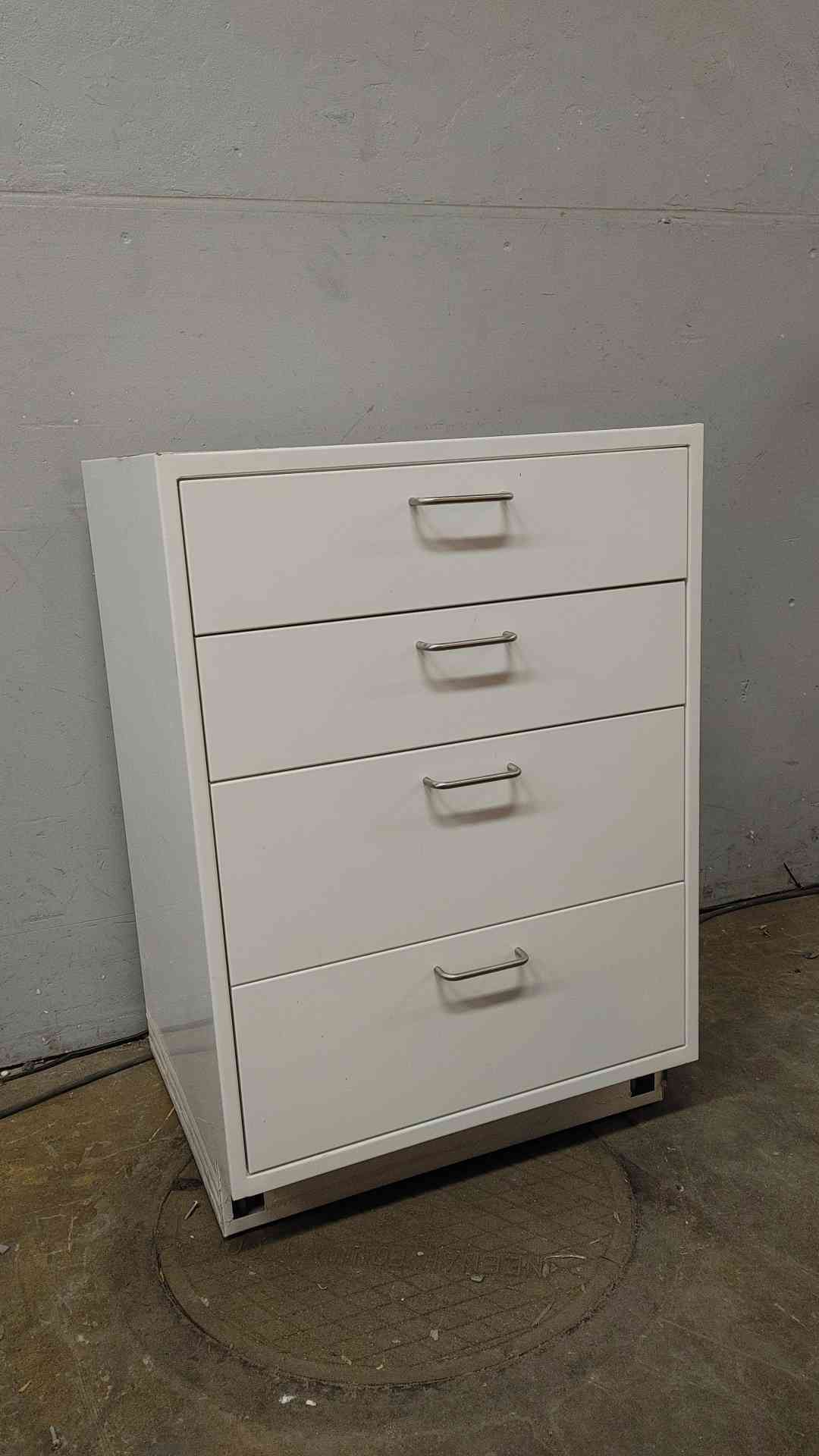 2' Jamestown Drawers Only Casework (109221)