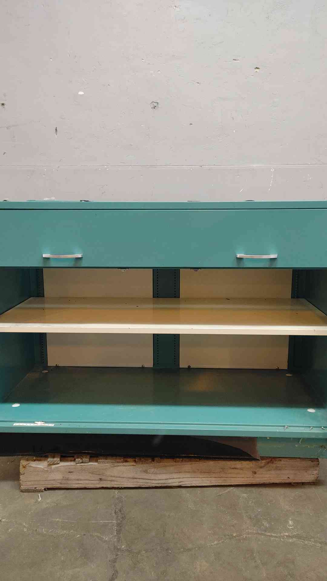 4' Kewaunee Mixed Casework (109308)
