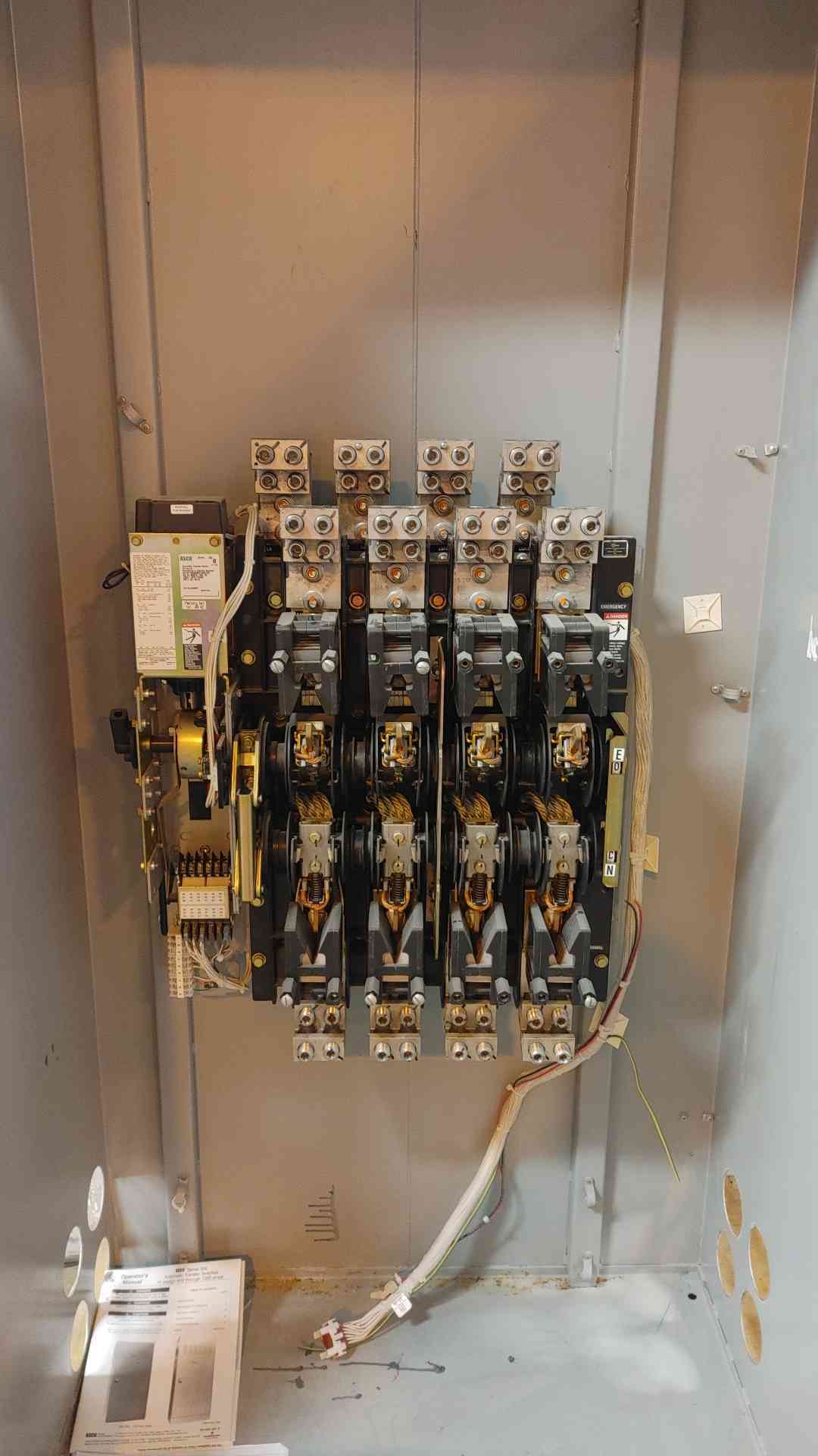 Asco Series 300 Automatic Transfer Switch H00300B31200N10C 1200A 480v ATS (109384)