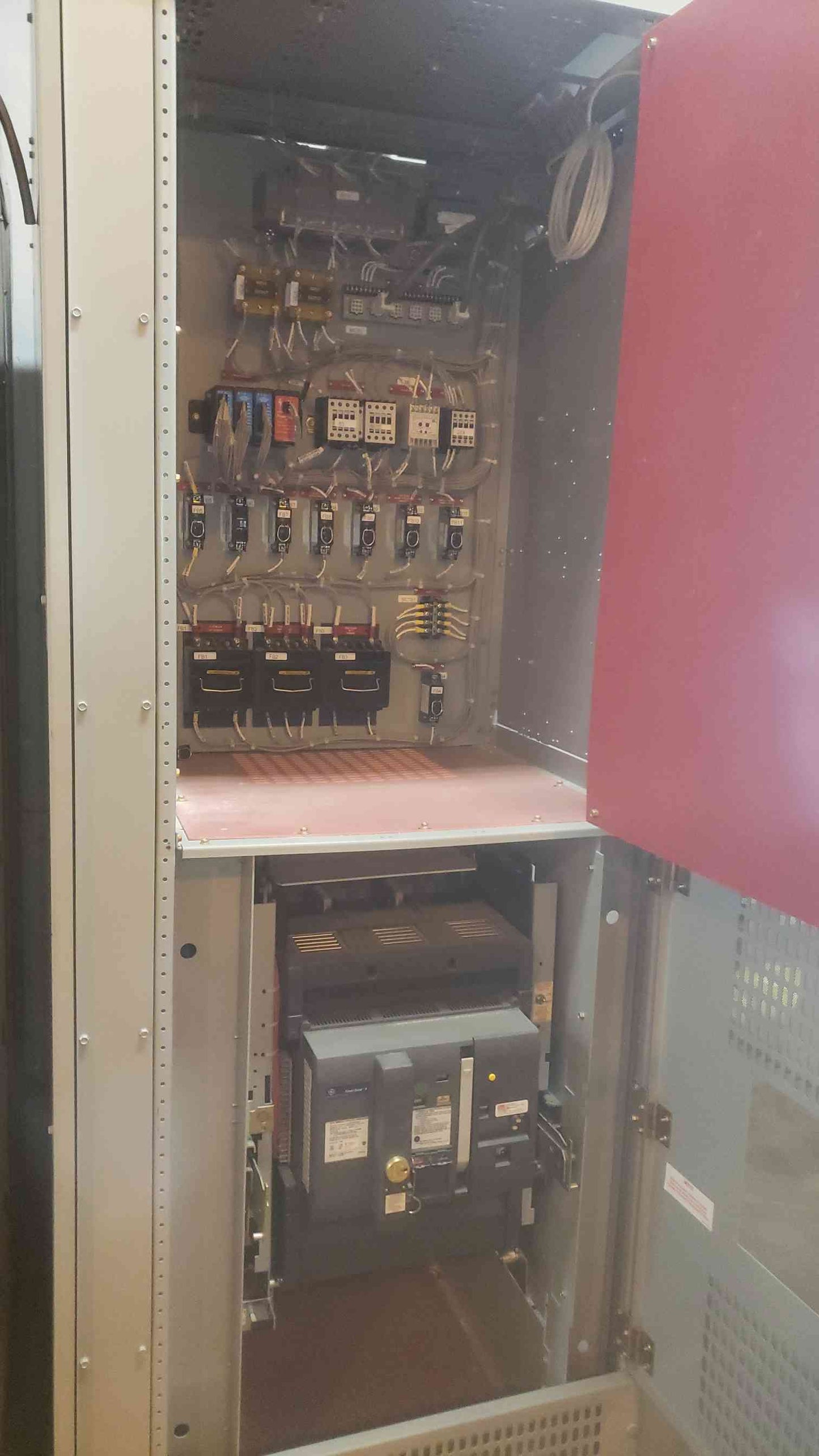 GE 4000A Power Break Switchboard Switchgear 5 Sections 2 Main 3 Dist (SKU: 109438)