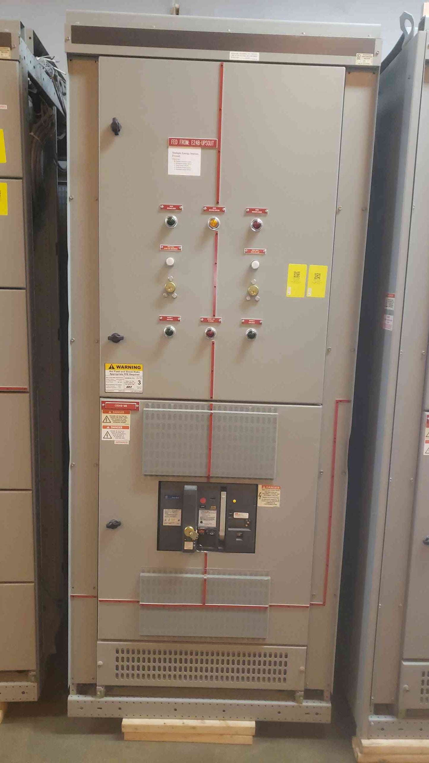 GE 4000A Power Break Switchgear Section 2 480V (SKU: 109440)