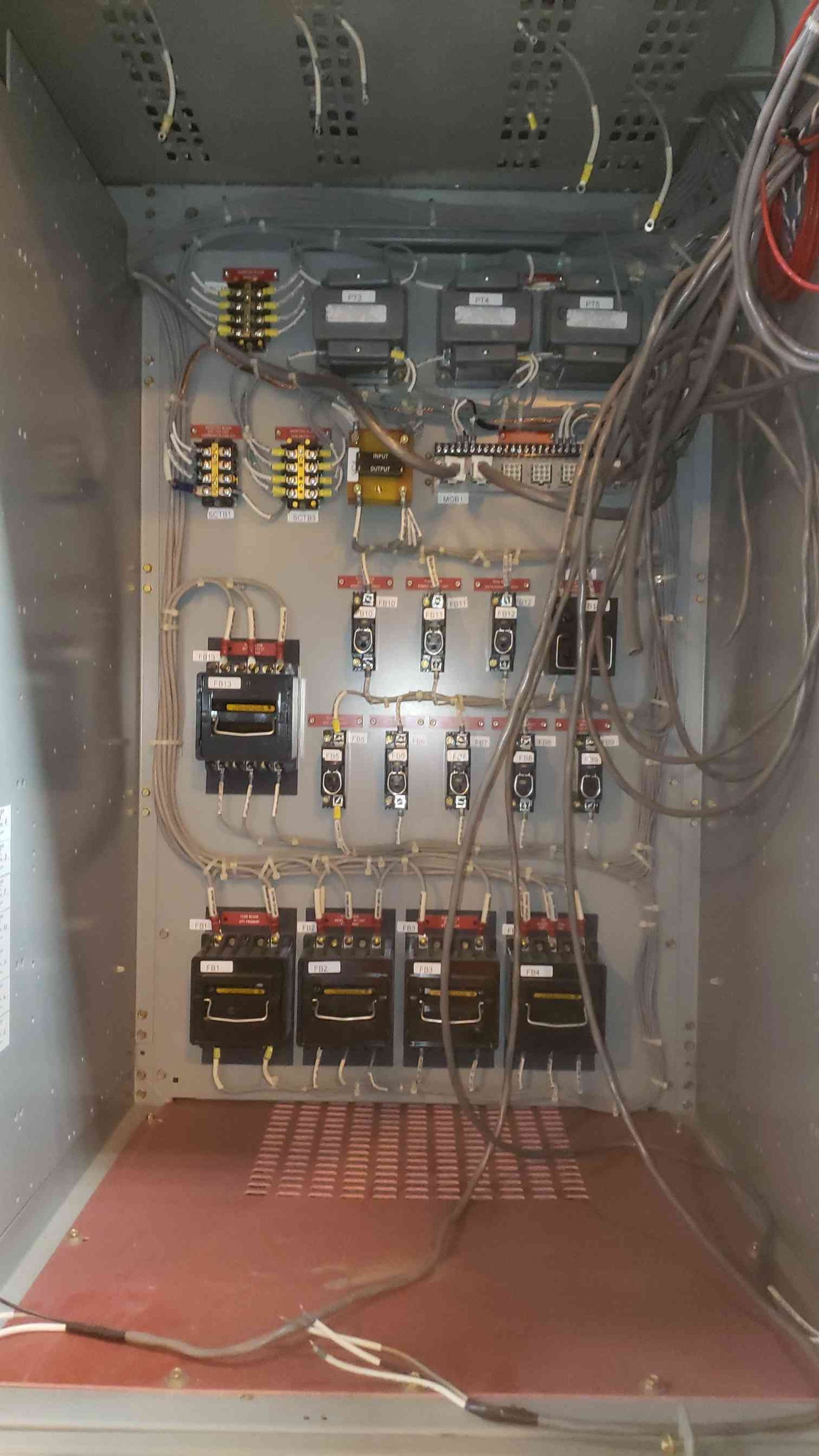 GE 4000A Power Break Switchgear Section 2 480V (SKU: 109440)
