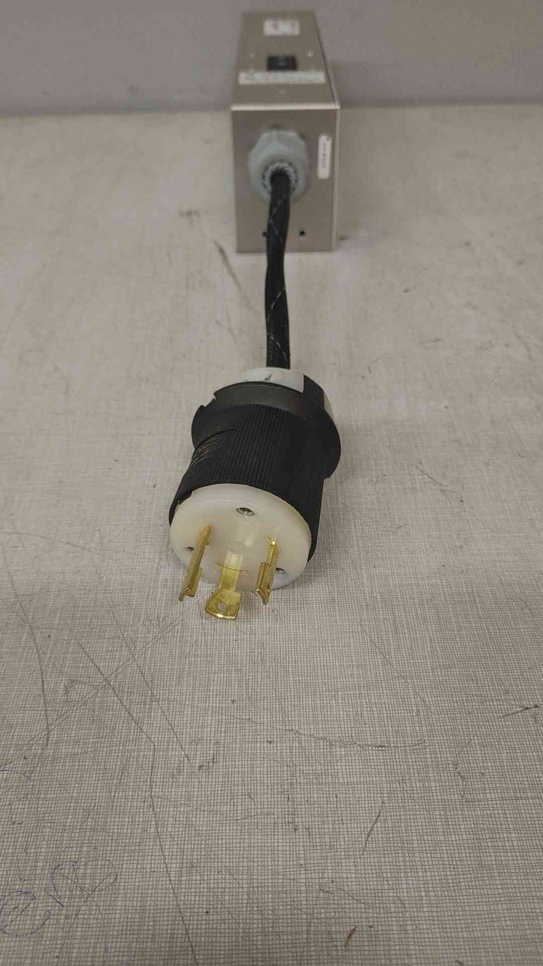 Carling Technologies 100-885-142 PDU Power Switch Box (109449)