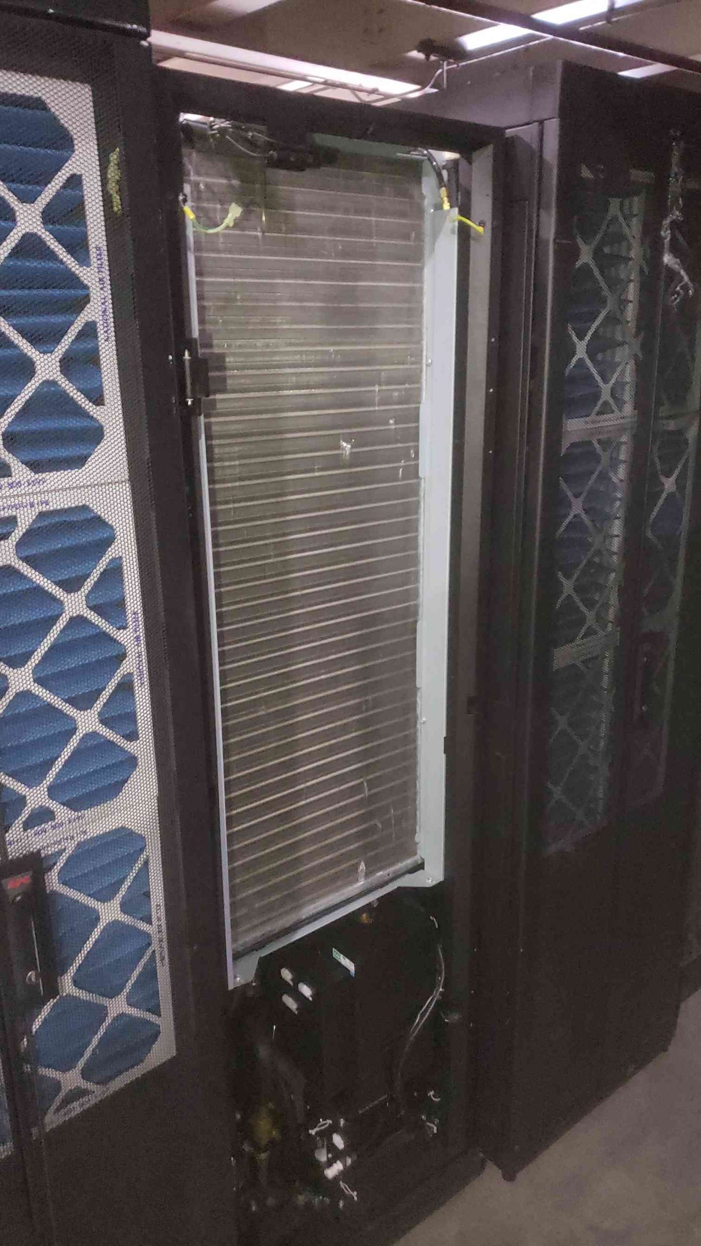 AS-IS APC In Row CRAC Unit 200-240VAC 3PH ACRP100 (109469)