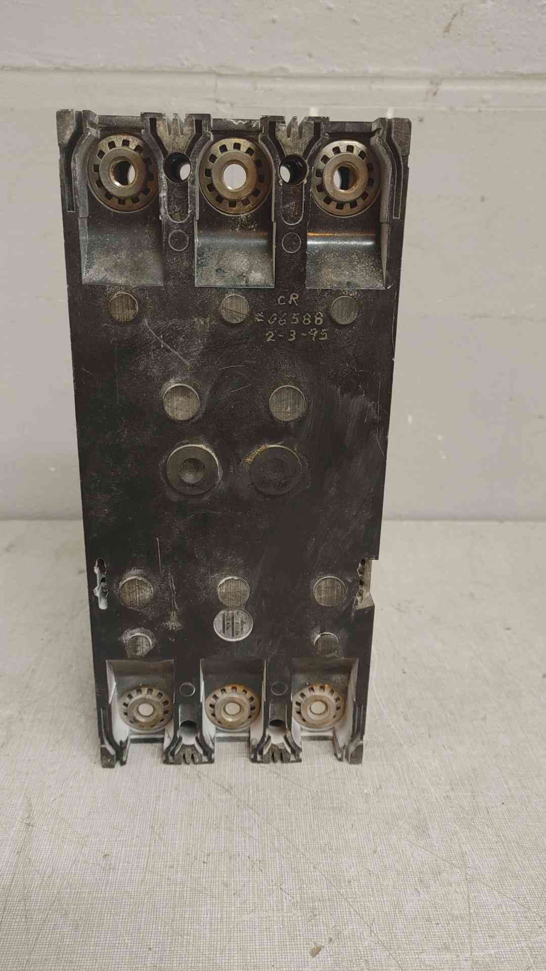 ITE IMPERIAL CORPORATION 225A 3 POLE 600V Circuit Breaker (SKU: 110215)