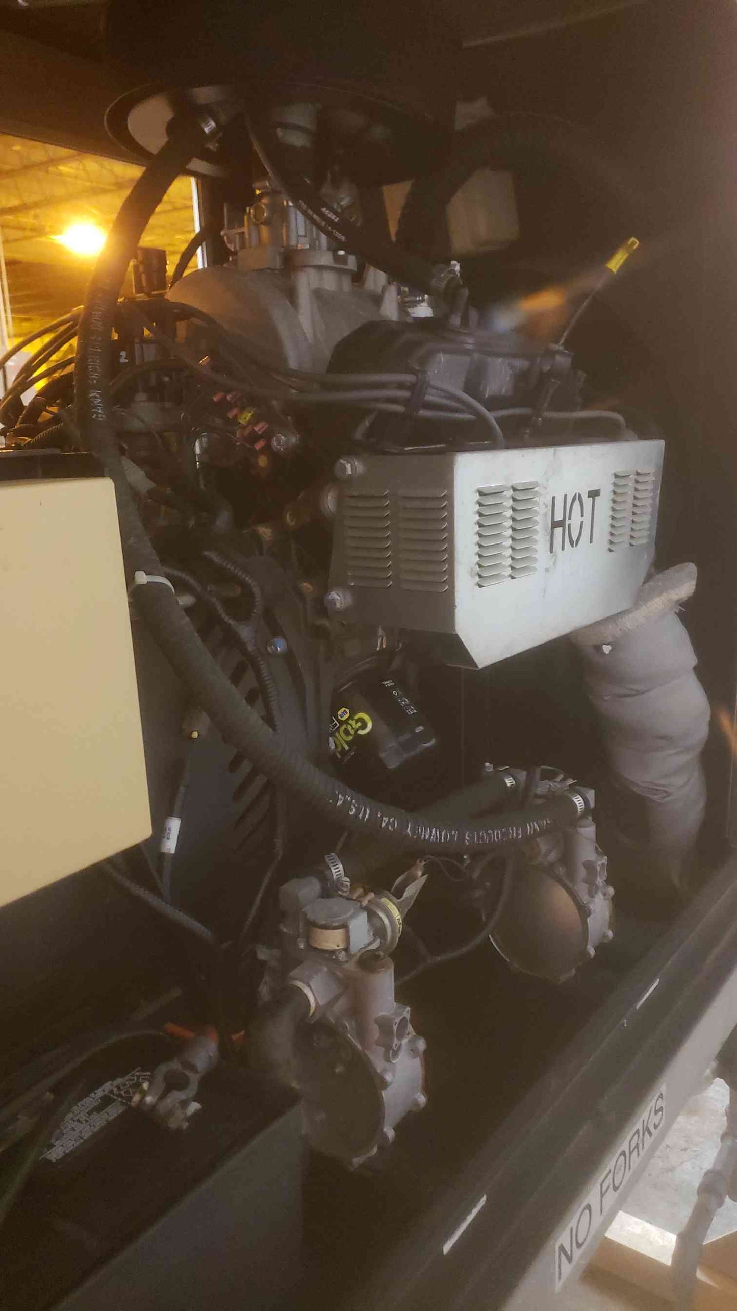 AS-IS 30KW Generac 120/240V 125A 1PH 5191-1 '06 NG/LP Generator UNTESTED SKU: 110290)