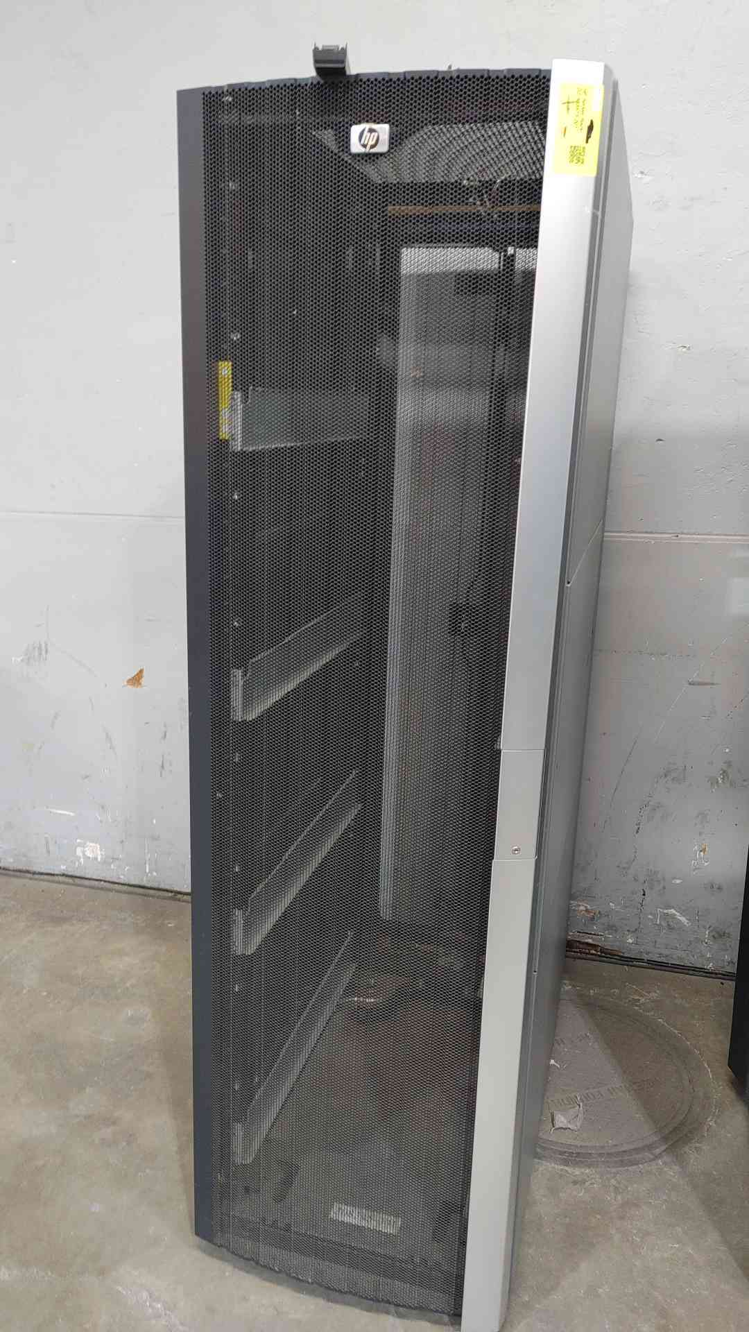 42U HP G2 Server Rack Fully Enclosed 383573(S6LLST4676)